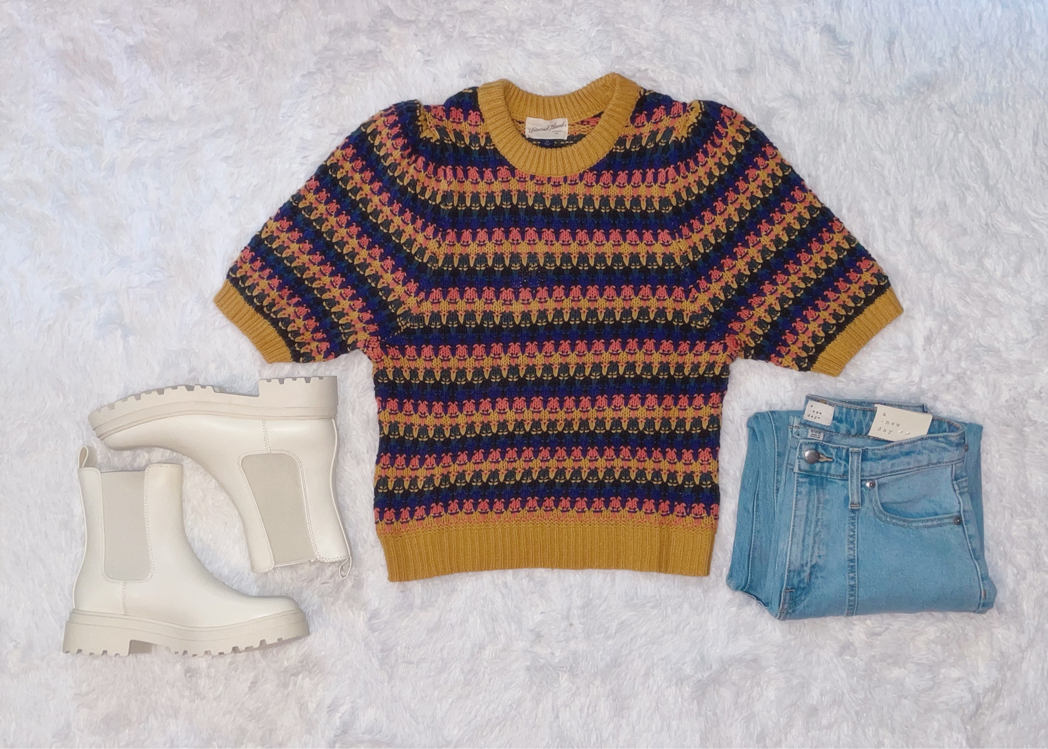 #falloutfit #jeans #target #targetstyle #boots #momjeans #sweater #fall 

#LTKunder50 #LTKSeasonal #LTKshoecrush