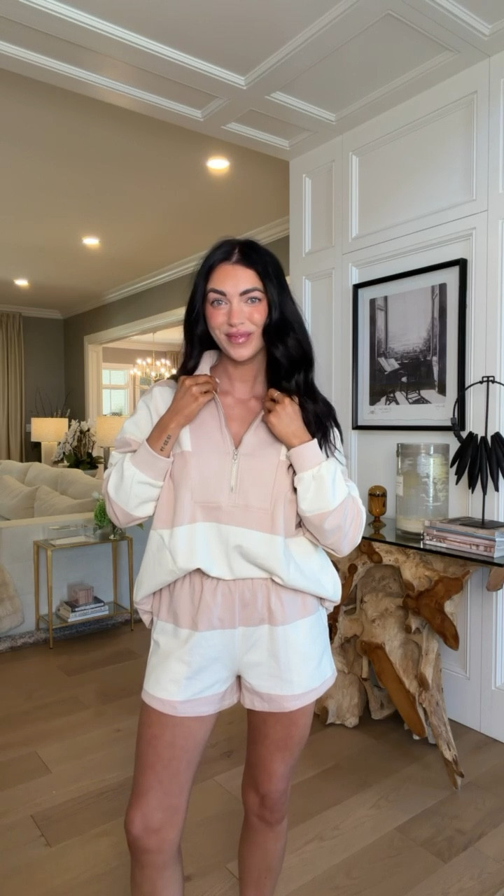 I have this set in so many colors!! // Wearing a small!!

Sale alert, watchnow, new arrivals, casual outfit, Katy roach 

#LTKPetite #LTKSeasonal #LTKootd