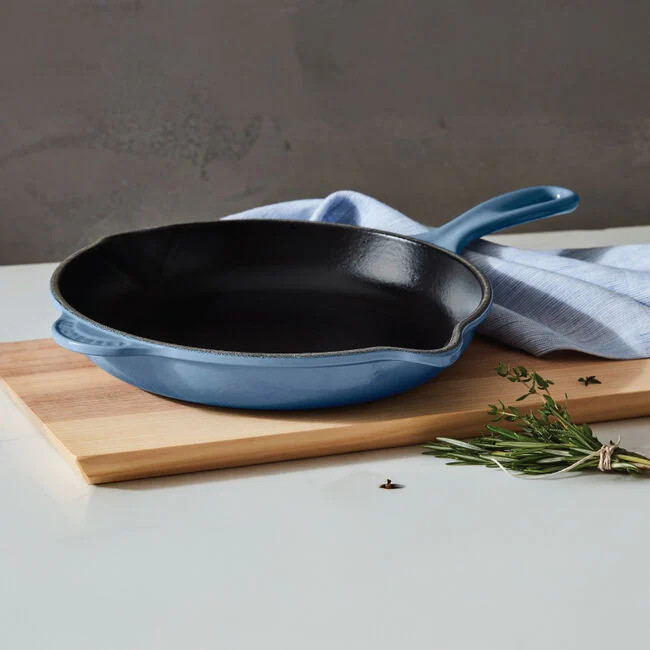 Traditional Round Skillet | Le Creuset