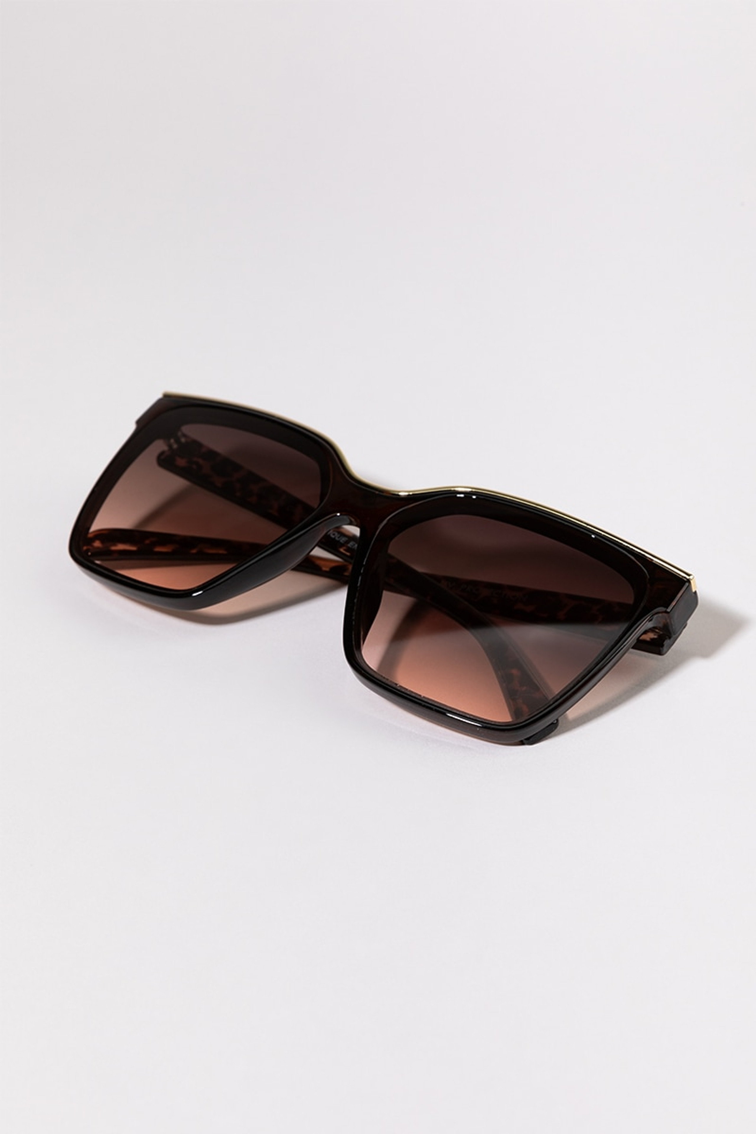 Nance Oversized Gold Top Sunglasses | Francesca's