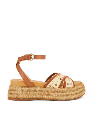 Wriley Sandal in Saddle | Revolve Clothing (Global)