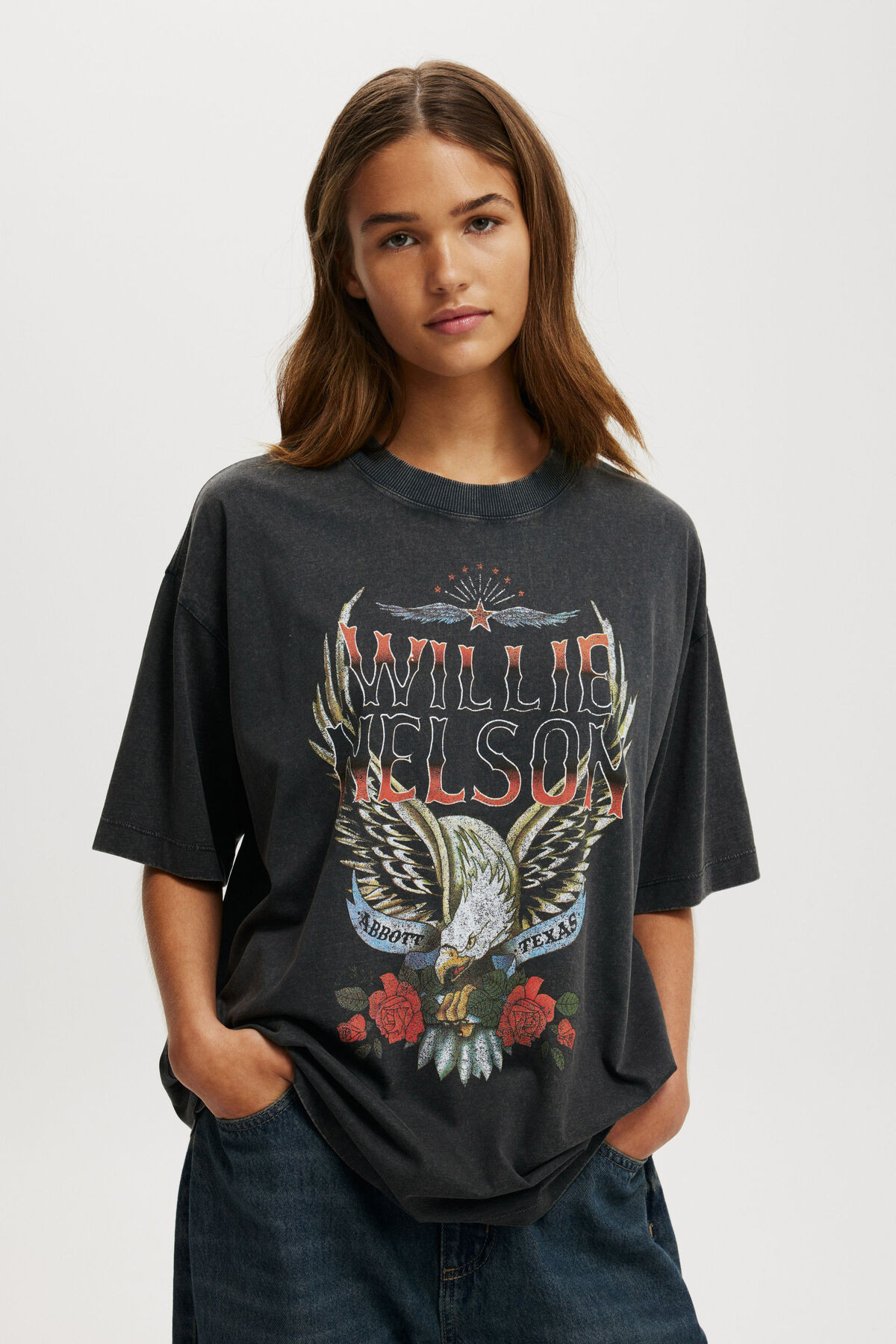 Willie Nelson Music Boxy Graphic Tee | Cotton On (US)
