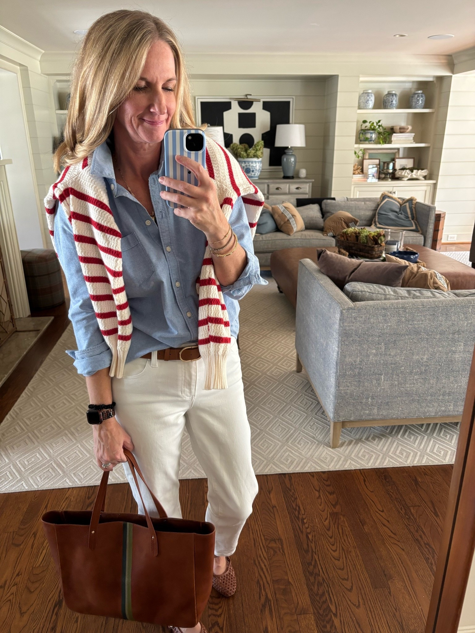 Easing into fall! ❤️🤍💙
Day 6/75 wear the clothes challenge

Size down on the red striped amazon sweater!
