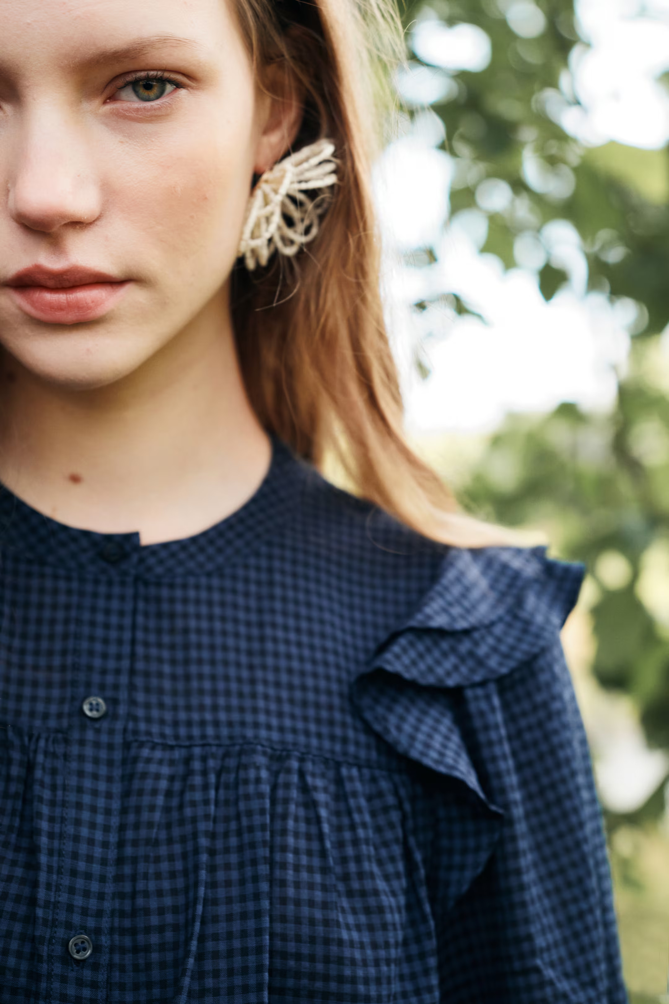 Flounce-detail blouse - Dark blue/Gingham check - Ladies | H&M GB | H&M (UK, MY, IN, SG, PH, TW, HK)