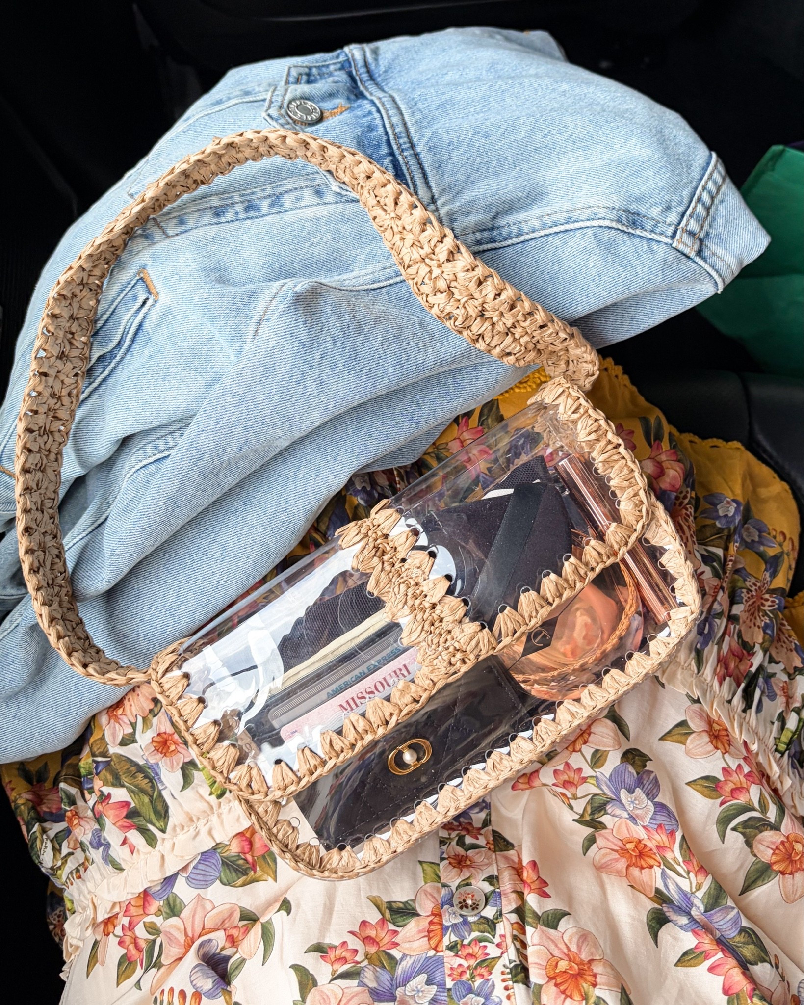 How cute is this Target clear bag 😍

#LTKootd #LTKSeasonal #LTKTravel