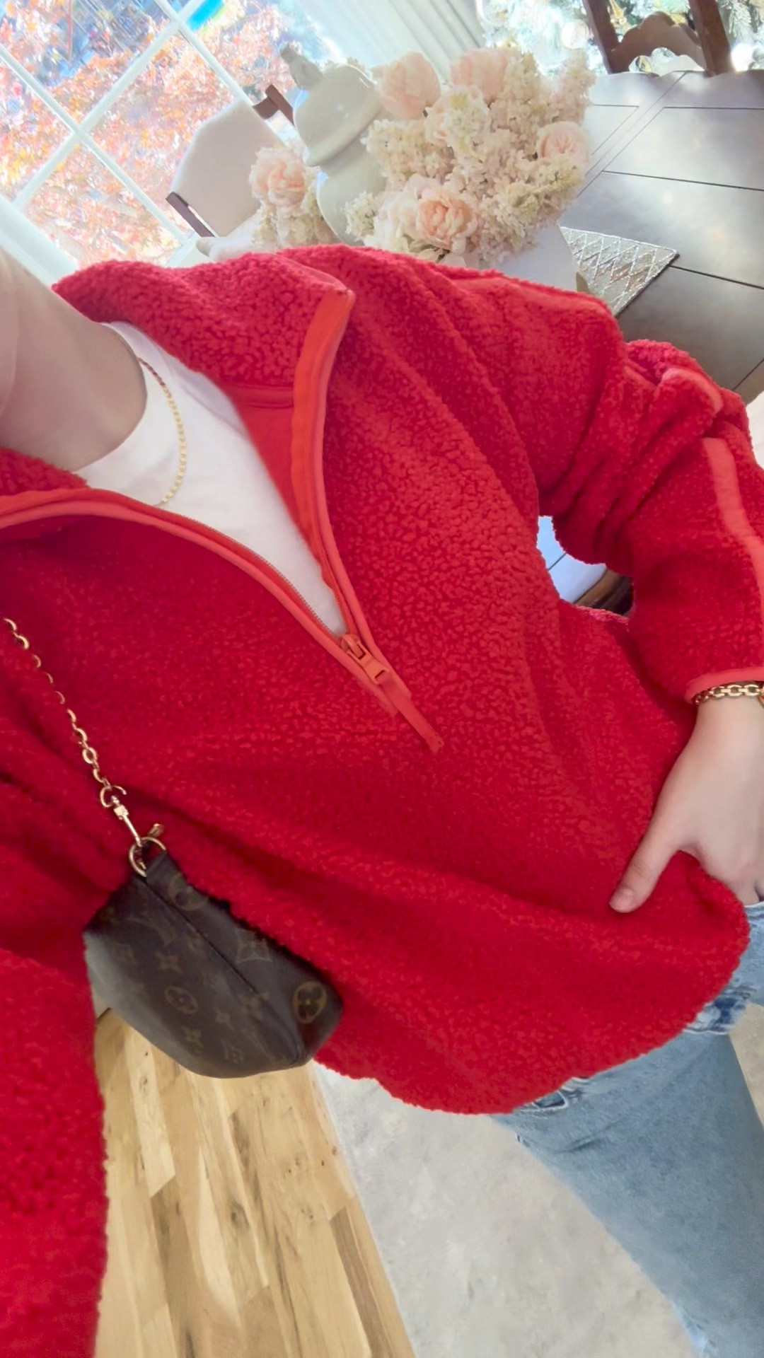 VIRAL RED SHERPA

#oldnavy #sherpa #redsherpa 

#LTKSeasonal #LTKfindsunder50 #LTKGiftGuide