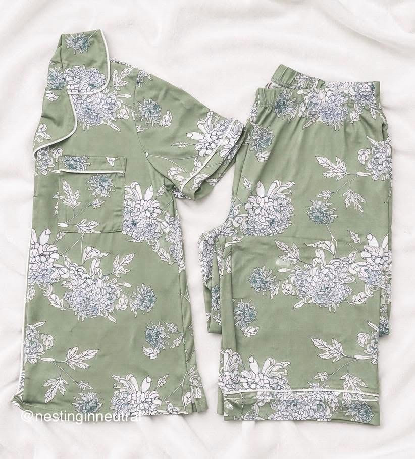 😍The V I R A L pajama set now comes in capri length!! They are SO buttery soft, and remind me of Soma! 🤍The pr!ce is so good too! Run before this ADORABLE print disappears!!  

Pajamas, comfy, soft, loungewear 

#LTKU #LTKHome #LTKTravel
