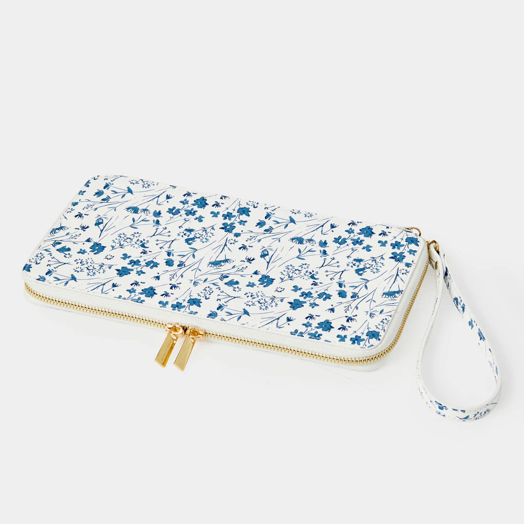 The Travel Wallet x Cartolina | Neely & Chloe