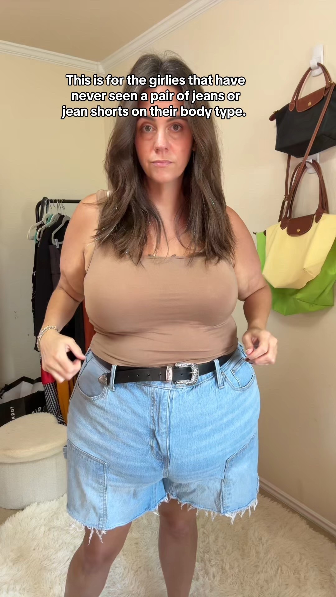 Plus size apron belly in Jean shorts  

#LTKStyleTip #LTKPlusSize