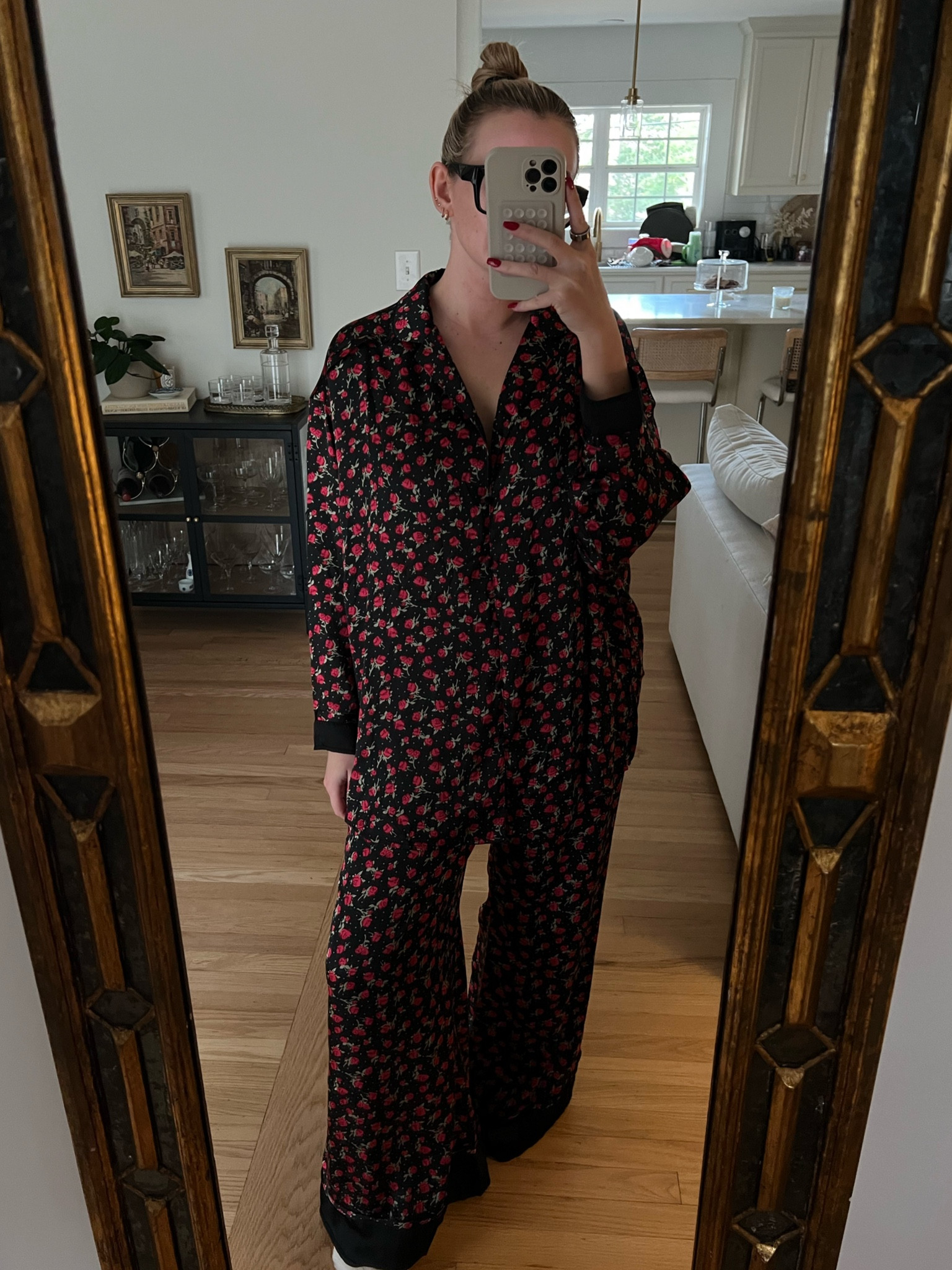 Comfy & Oversized Free People Pajamas ❤️ Wearing a size small 
