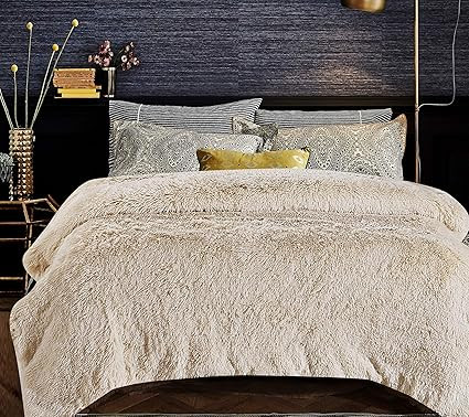 Chanasya Shaggy Longfur Faux Fur Throw Blanket - Snuggly Fuzzy Lightweight Plush Sherpa Fleece Mi... | Amazon (US)