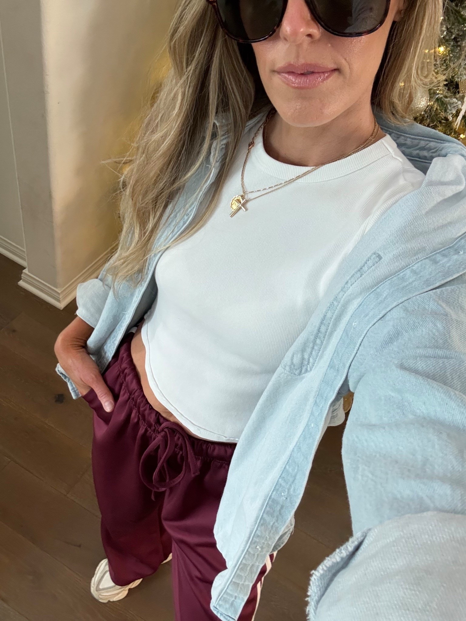 OOTD ❤️🤍 
Exact denim shirt and tee are older, but I linked similar. Pants are Jane & Willow, I linked similar options as well. Linked exact sneakers and sunglasses 😘 Small in pants

Free People, Target, Aritzia, Amazon, New Balance, burgundy track pants, denim shirt, white Tshirt, sneakers, school drop off outfit, running errands outfit, everyday casual outfit, comfy fall/ winter outfits, mom style

#LTKmomlife #LTKootd #LTKgrwm