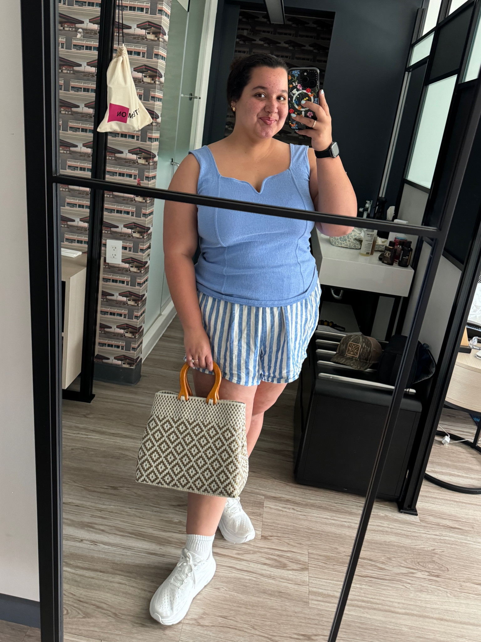 ootd 🩵

tank is target from last year, linked similar! 

#LTKStyleTip #LTKPlusSize