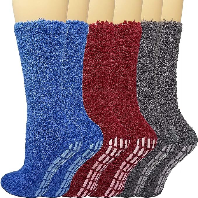 6 Pairs Non-slip Hospital Socks Fuzzy Slipper Grip Socks For Women Men Debra Weitzner | Amazon (US)