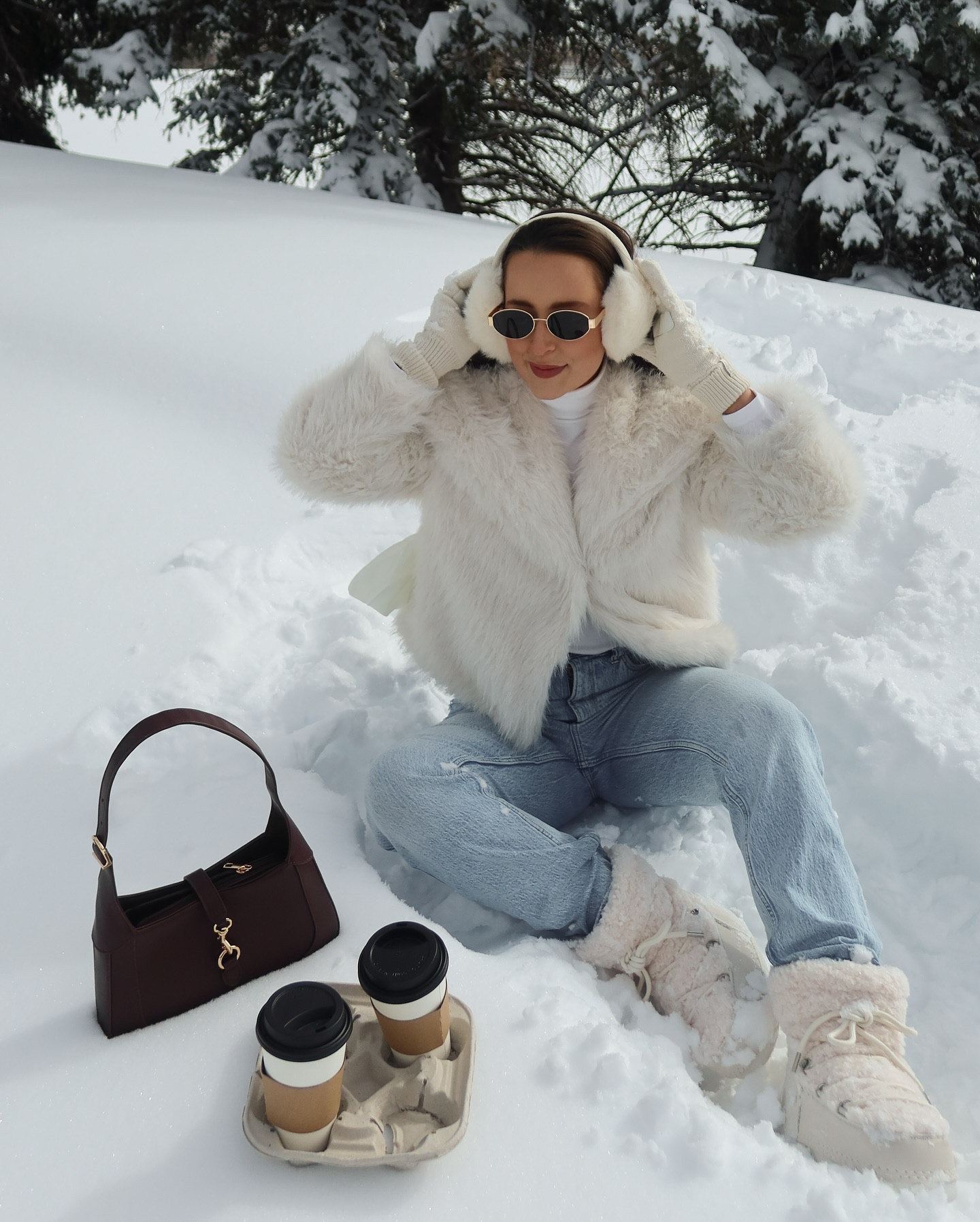 Saved the most iconic photo for last 🥴
.
.
.
Faux fur coat outfit, winter outfit, snowy day outfit, earmuffs, moon boot outfit, ski trip, après ski, snowy mountains aesthetic, snow day aesthetic, mountain vibes, Pinterest inspired 
#snowyaesthetic #winteroutfit #pinterestgirl #skitripoutfit #winteroutfitideas