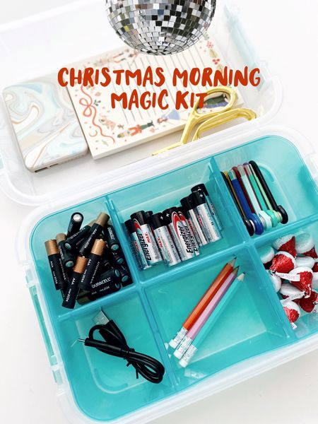 A Christmas morning magic kit to enjoy the chaos of Christmas 

#LTKSeasonal #LTKHoliday #LTKfamily