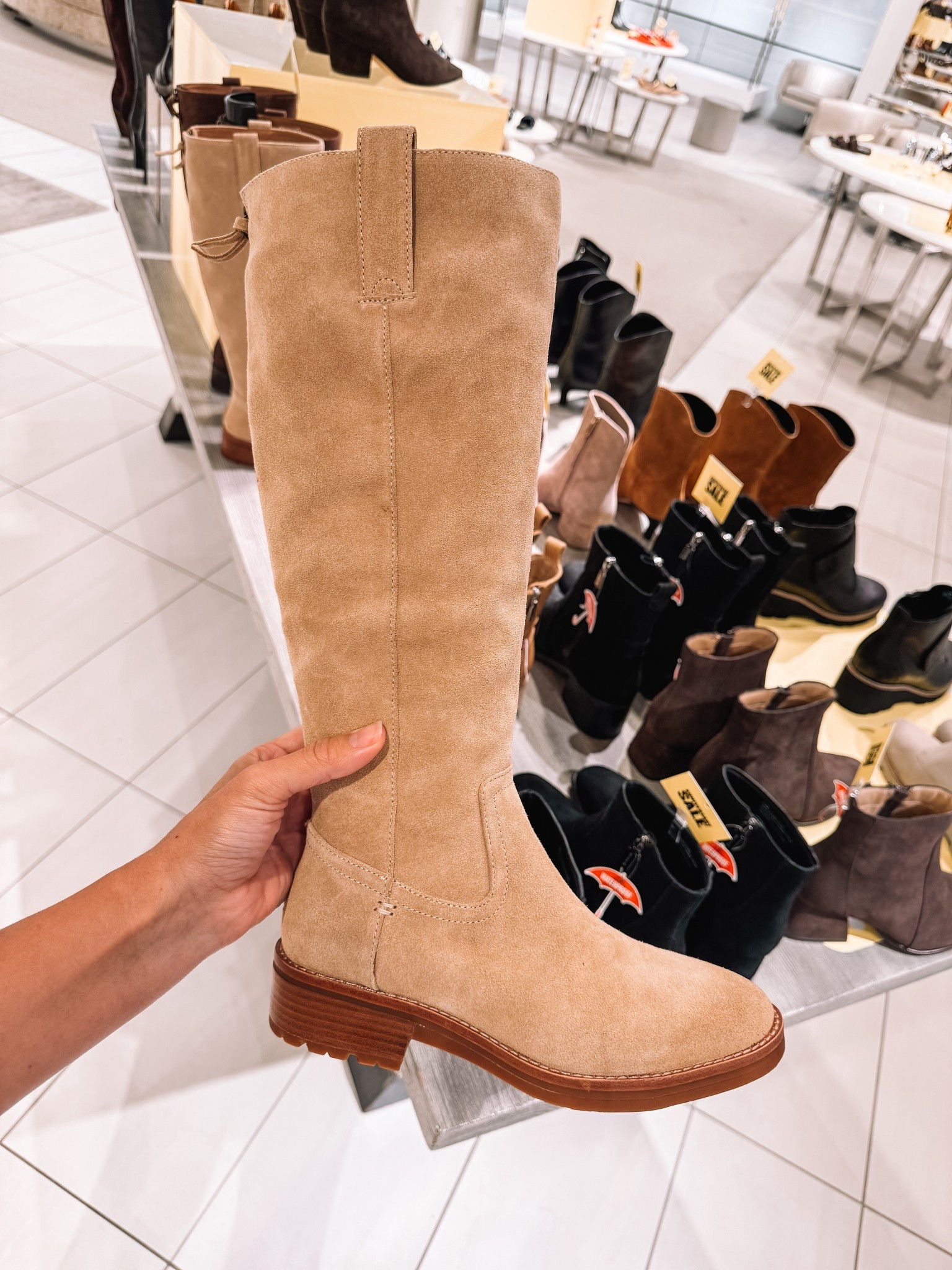 Nordstrom Anniversary Sale: knee high waterproof boots. Super comfortable & fit tts.

NSALE, Nordstrom sale, fall boots, fall fashionn 

#LTKShoeCrush #LTKSeasonal #LTKSaleAlert