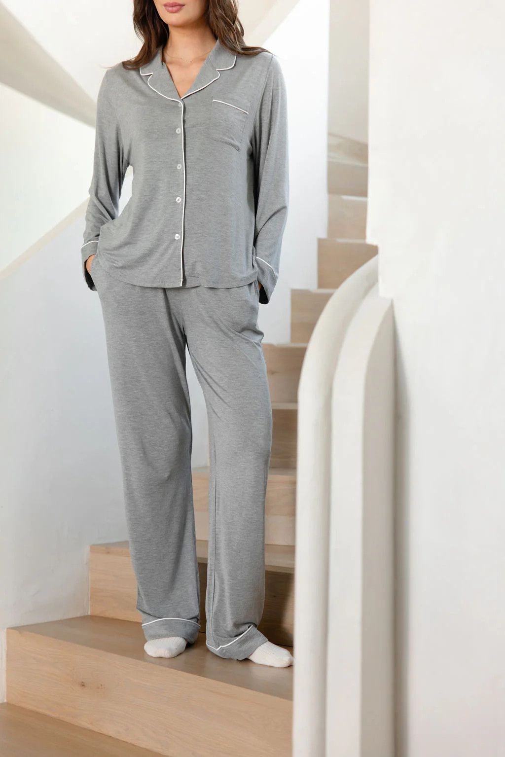 Women's Stretch-Knit Long Sleeve Bamboo Pajama Set | Cozy Earth