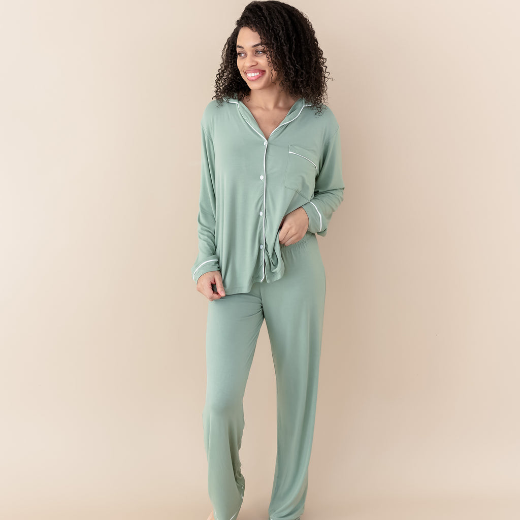 Women's Long Sleeve Pajama Set in Thyme with Cloud Trim | Kyte Baby