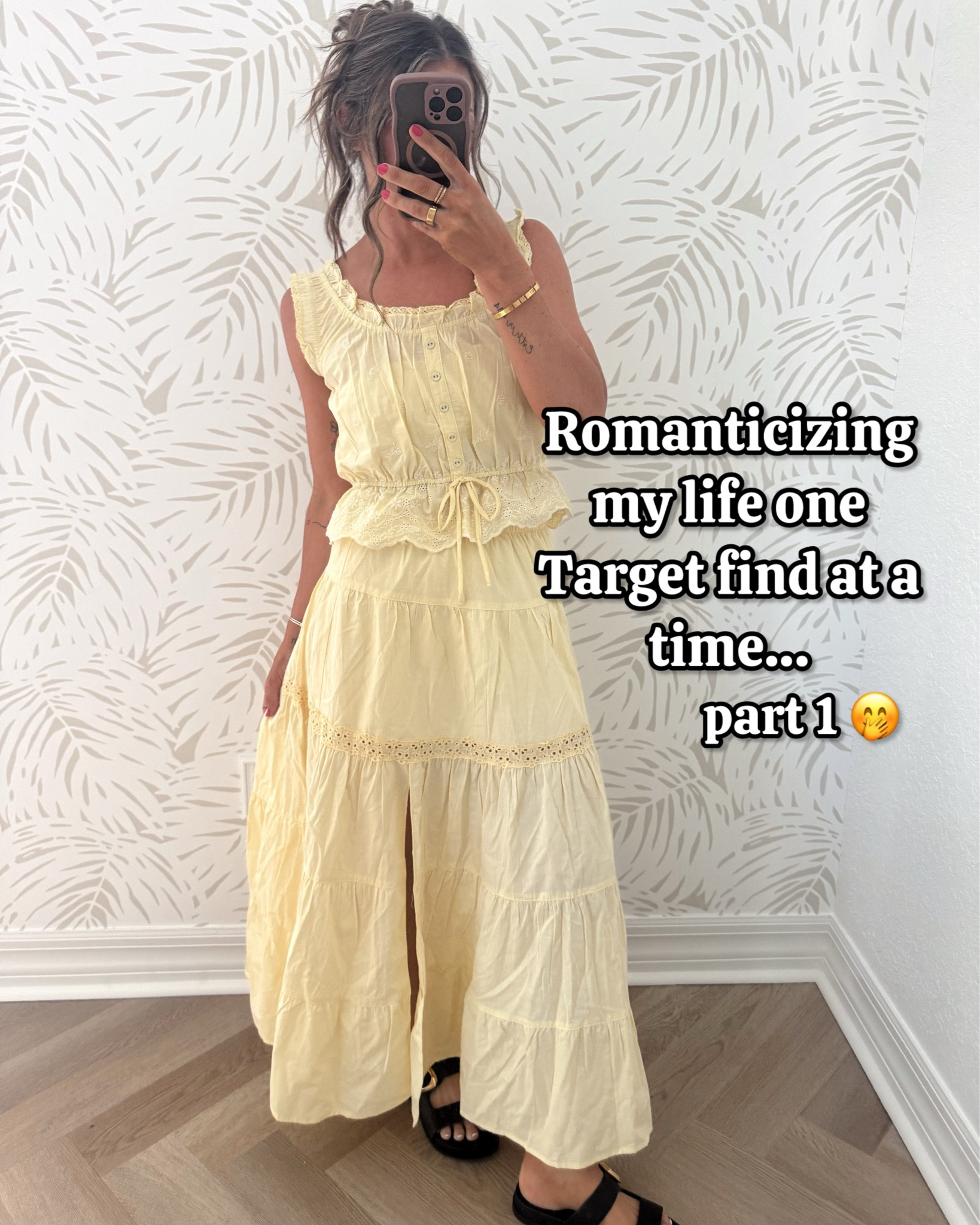 Target finds 🎯
Size XS yellow set and pink set
Size L “mom” sweatshirt 
XS tank 
Small workout fit 
XS grey hoodie / S shorts 

Spring home decor
Spring refresh
Target run 
Target finds
Spring break
Matching sets 
Look for less
Designer vibes
Coastal style
Coastal home
Beach house 
Spring refresh 
Spring home 
Spring outfit ideas
