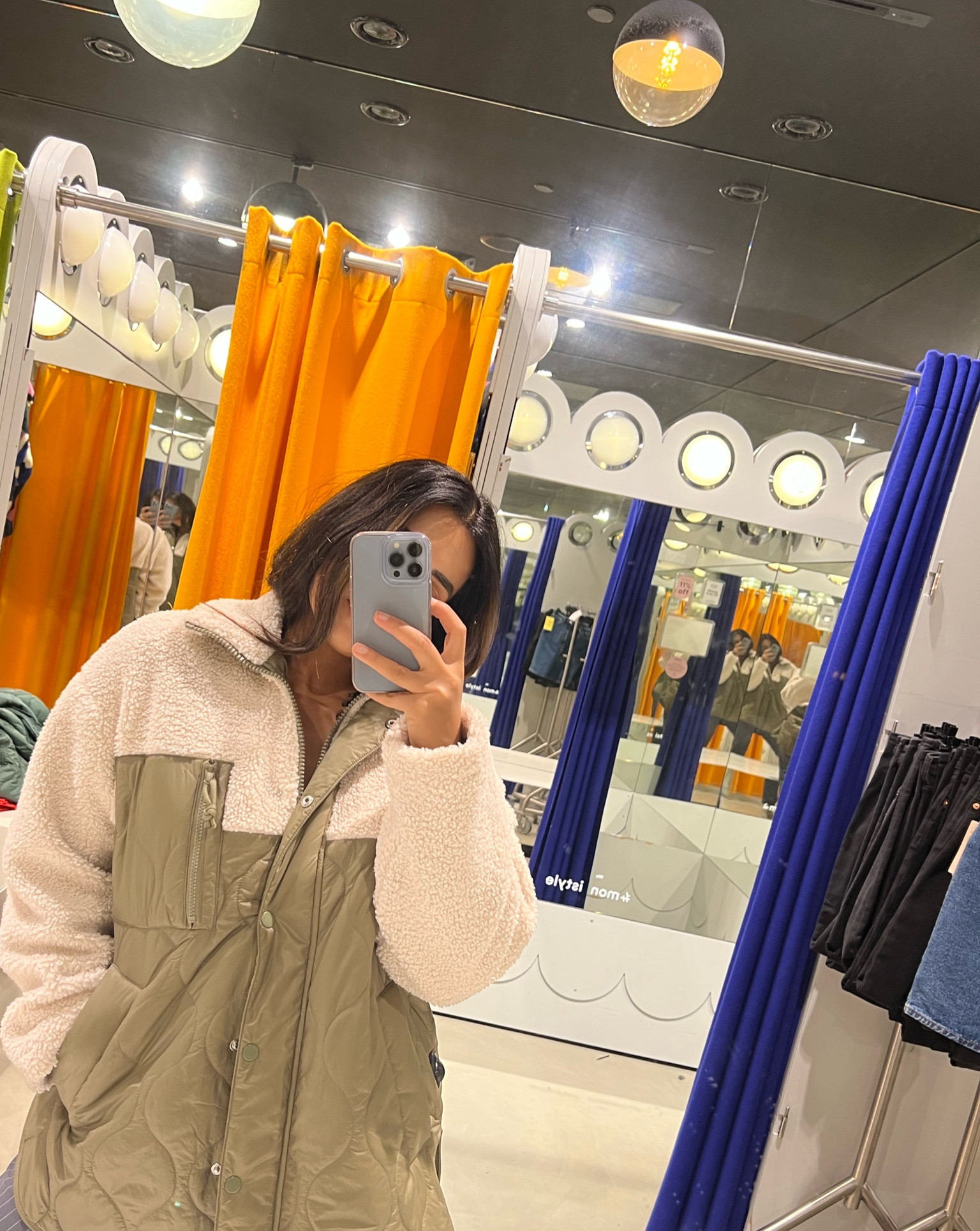 Green oversized quilted jacket
Monki style


#LTKunder50 #LTKstyletip #LTKeurope