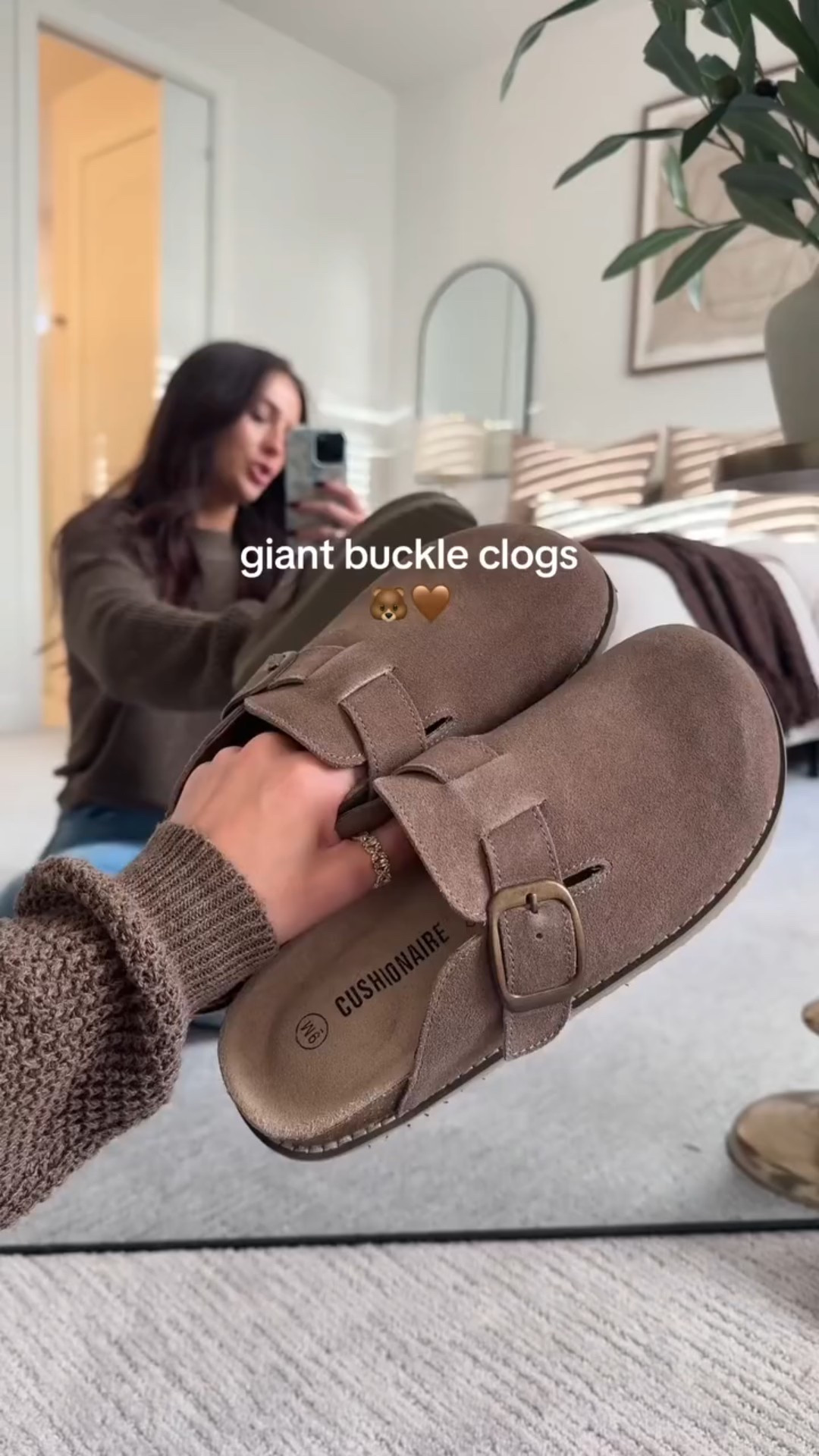 I can’t believe how many colors they have #clogs #cushionare #womensshoes

#LTKGiftGuide #LTKHoliday #LTKCyberWeek