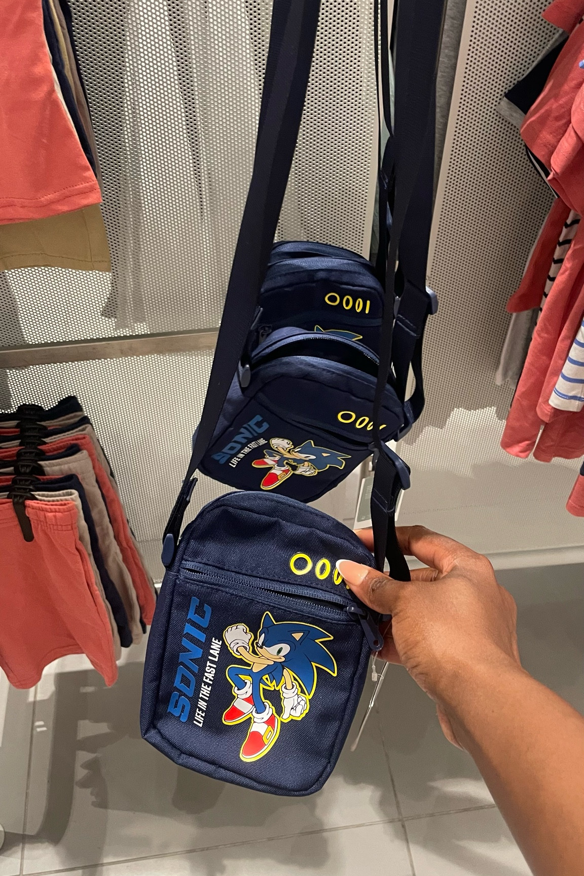 Boys shoulder bag

#LTKFindsUnder50 #LTKKids #LTKFamily