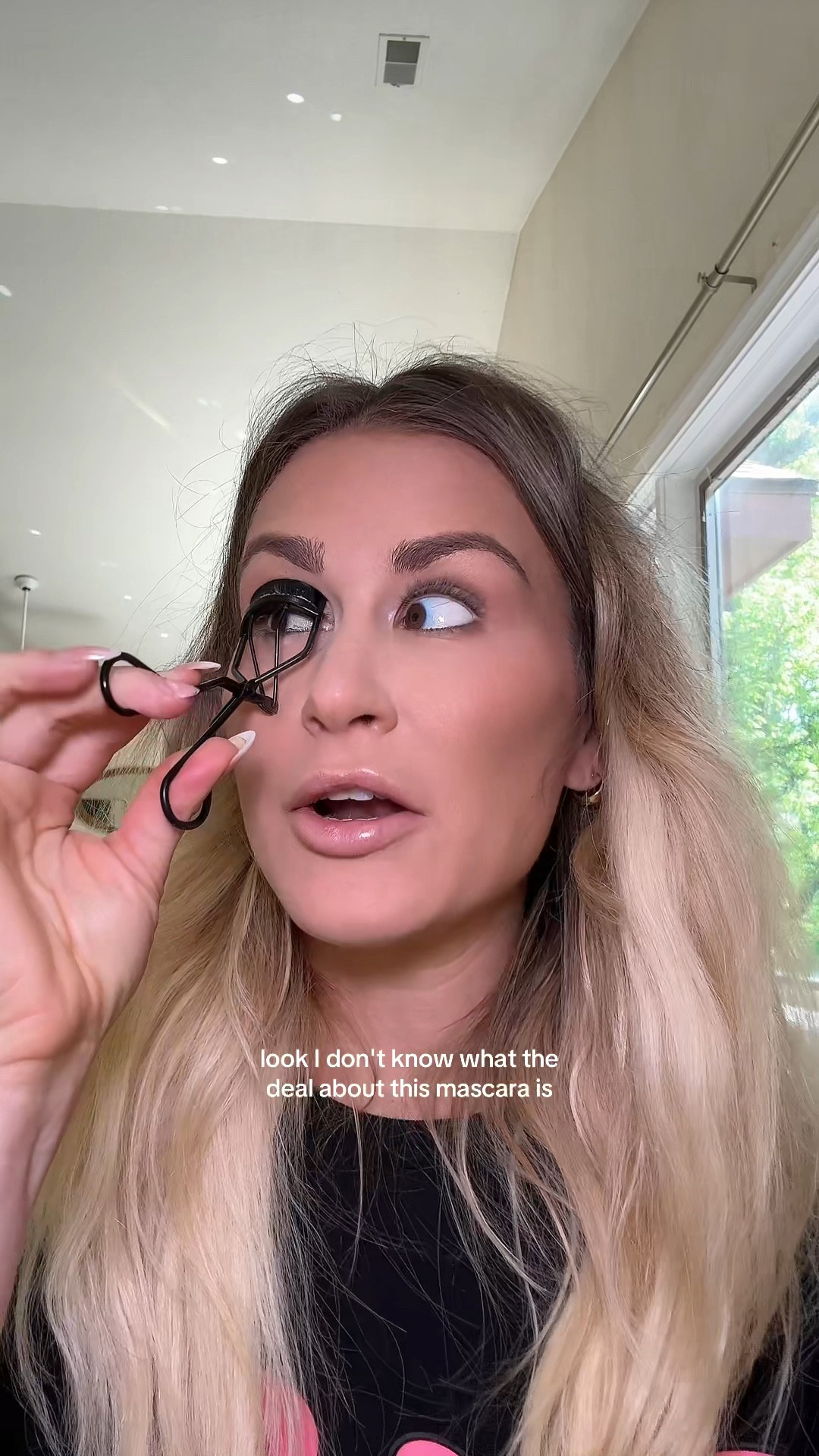 Why is everybody obsessed with this mascara? Well, I’m bound to find out…👀

#LTKVideo #LTKFindsUnder50 #LTKBeauty
