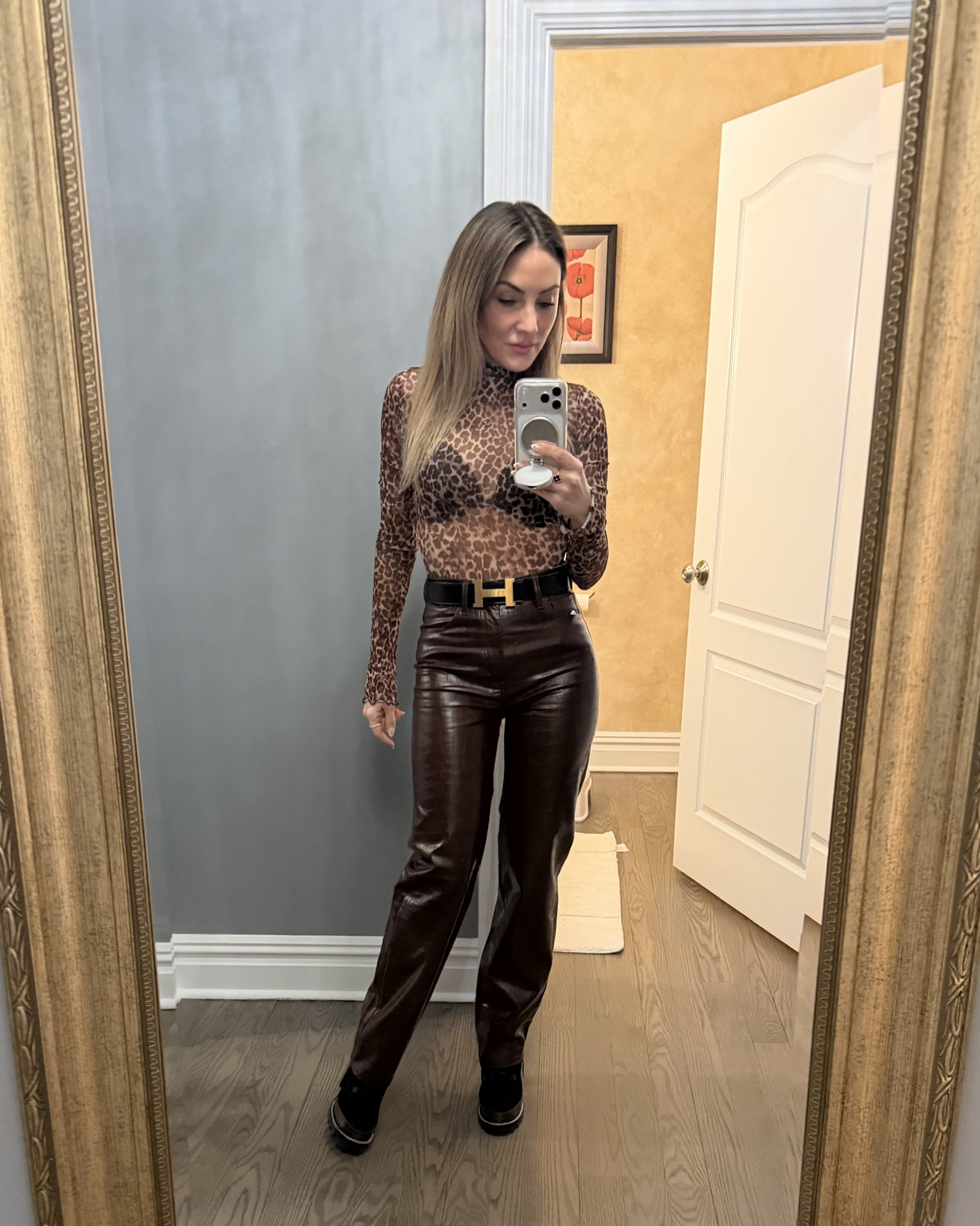 Leather pants from @Revolve 

#LTKOver40 #LTKSpringSale #LTKPetite