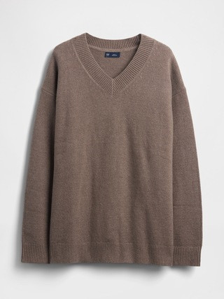CashSoft Oversized V-Neck Sweater | Gap (US)