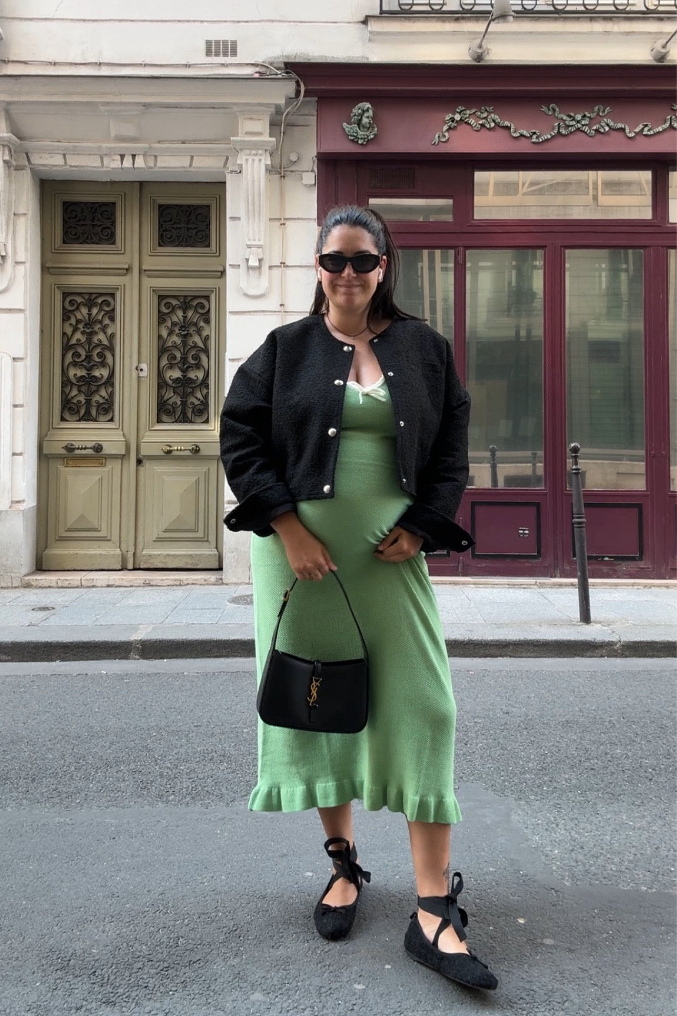 Black & Green 

#LTKmaternity #LTKeurope #LTKsummer