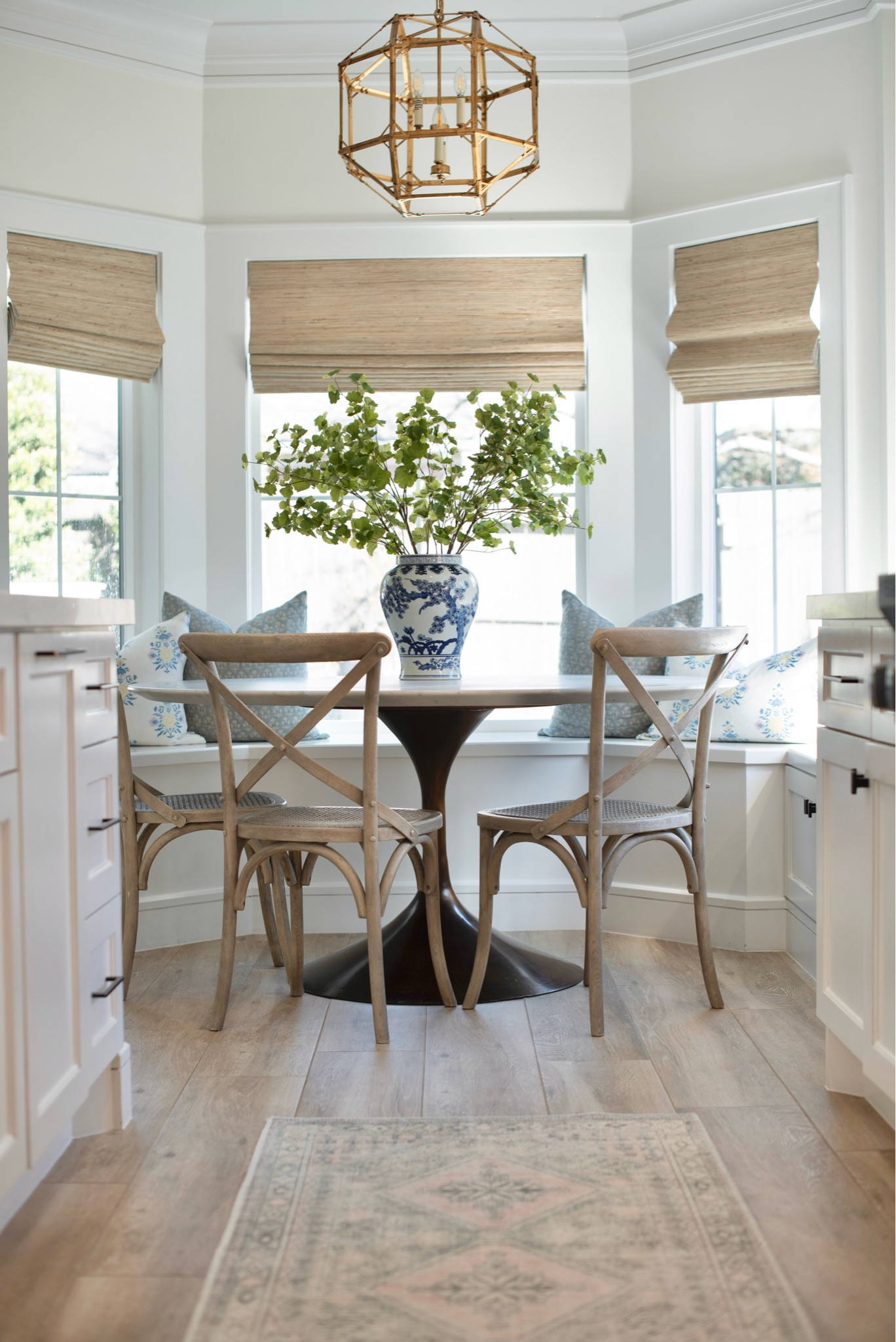 Breakfast room details

#LTKMostLoved #LTKhome