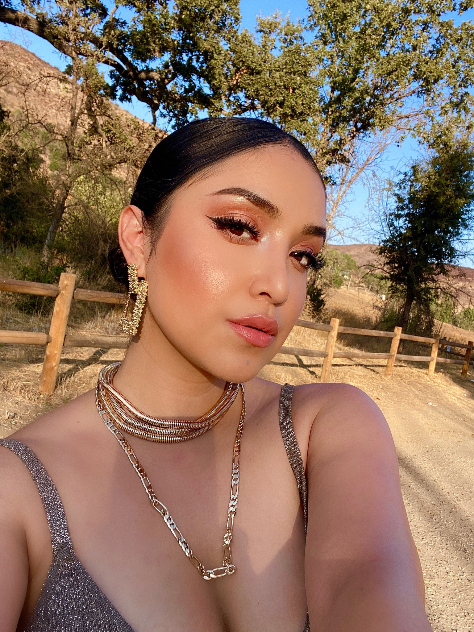 Summertime glam glow! A round of must-have items I used to get this look! 

#LTKbeauty #LTKunder50 #LTKunder100