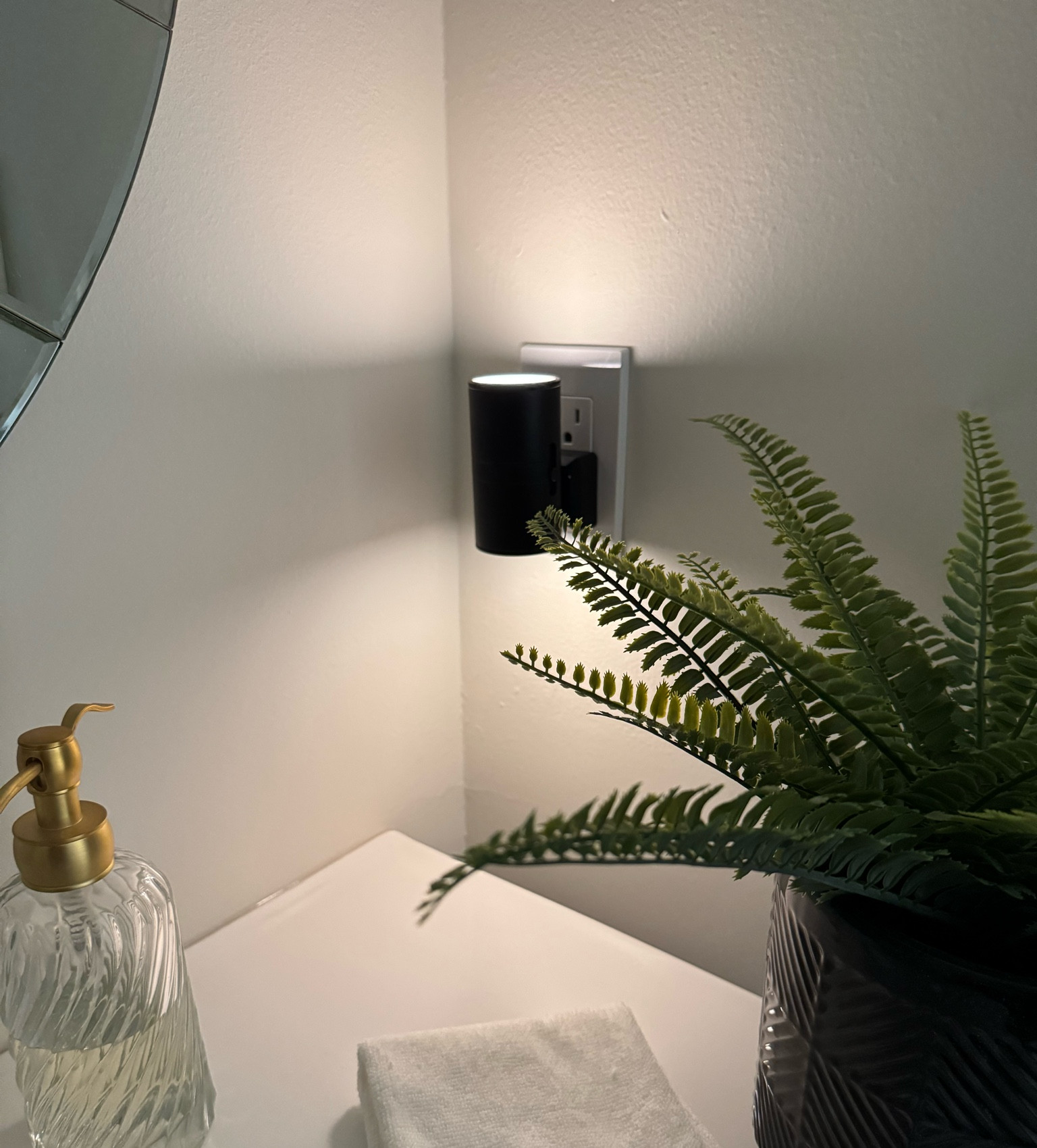 The best dusk to dawn. Stylish and efficient!  Perfectt

#LTKGiftGuide #LTKSeasonal #LTKHome