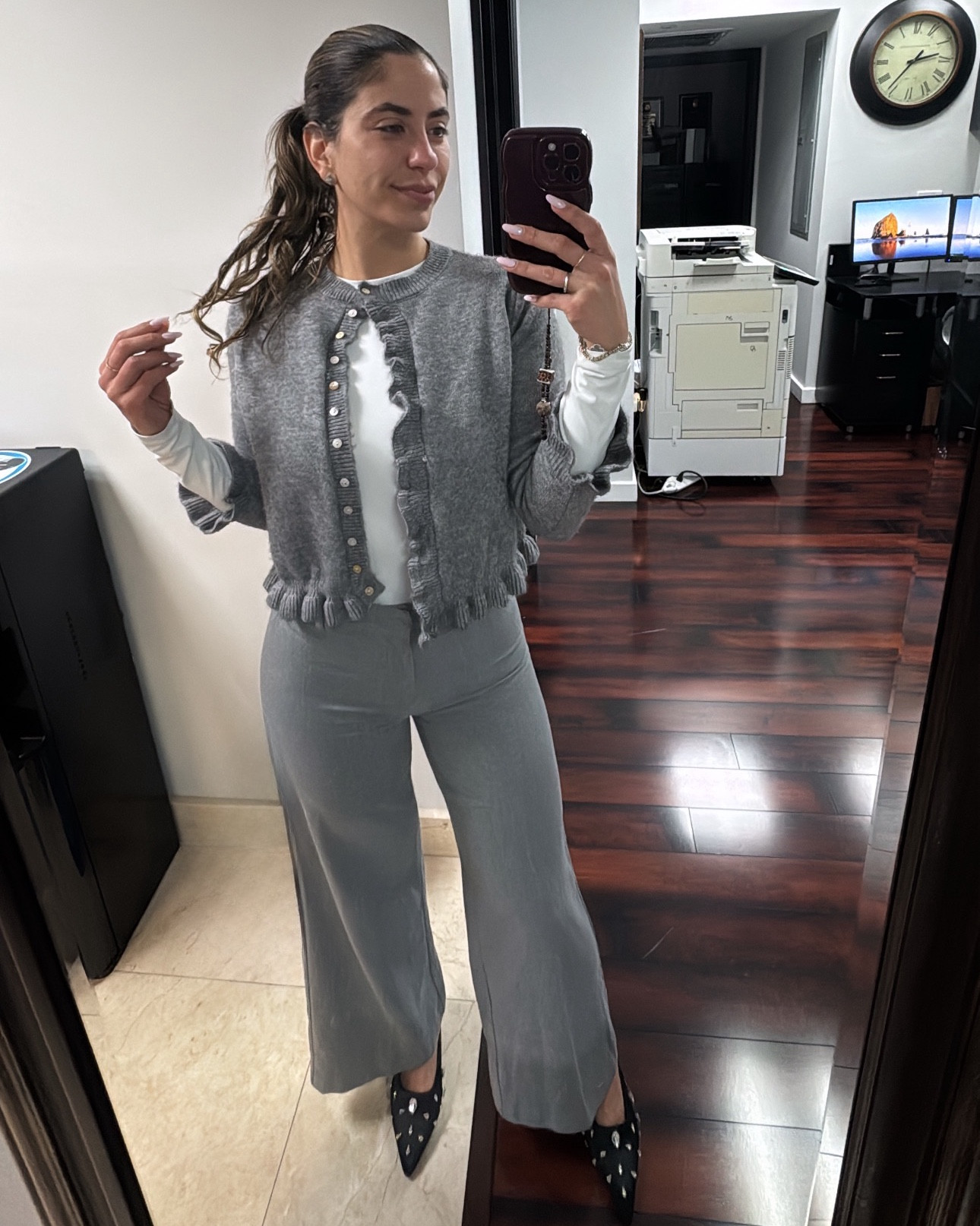 Trial hadn’t settled by the time I left the house this AM so to be safe, this is my #ootd 🩶🩶 
#affordablefashion #lawyerfashion #amazonfashion #amazonfashionfinds #zoommeeting #officeattire #businesswoman 

business casual workwear

#LTKootd #LTKWorkwear