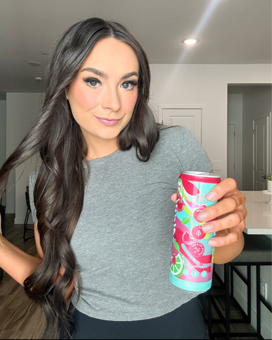 Basic tee and leggings 

#LTKBacktoSchool #LTKFindsUnder100 #LTKSeasonal