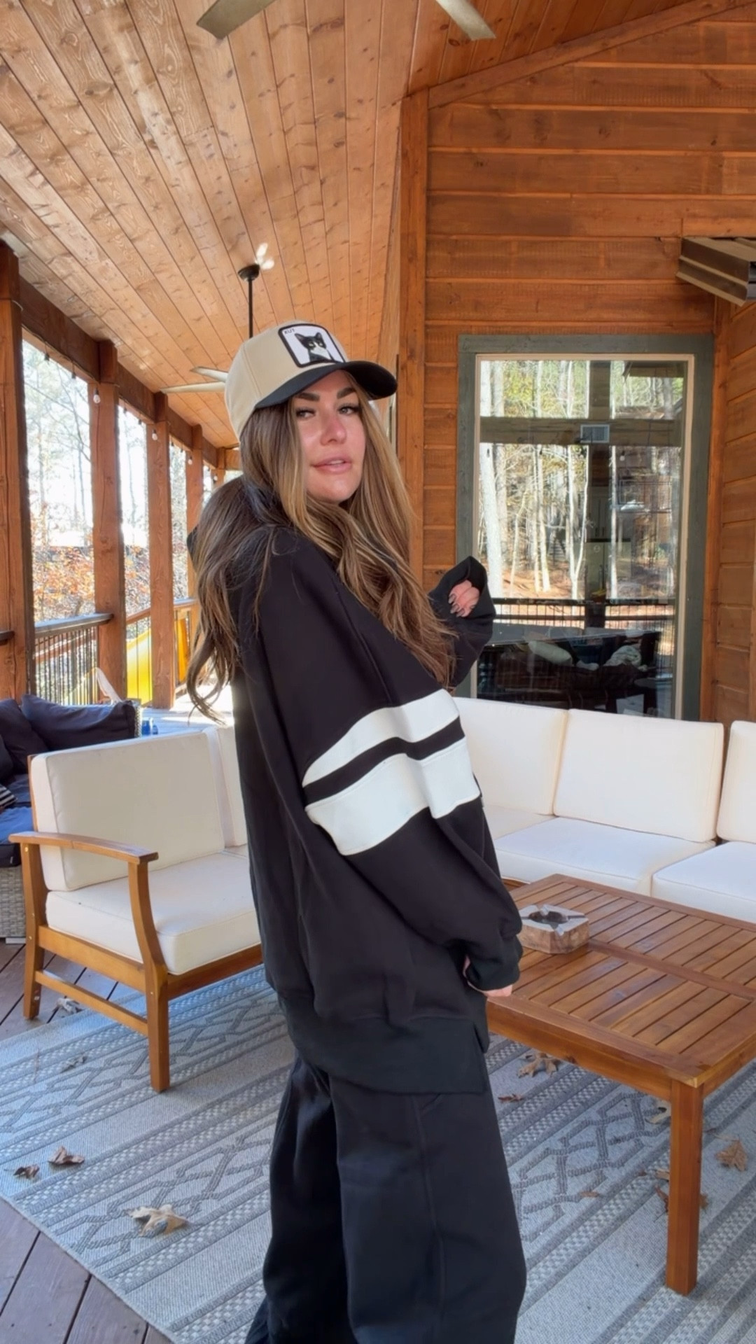 pink lily is 50% off sitewide for black friday! use my code AMBER 

size small in my sweatshirt (VERY Oversized!) and size small in my sweatpants, tts.

#LTKCyberWeek #LTKSaleAlert #LTKmomlife