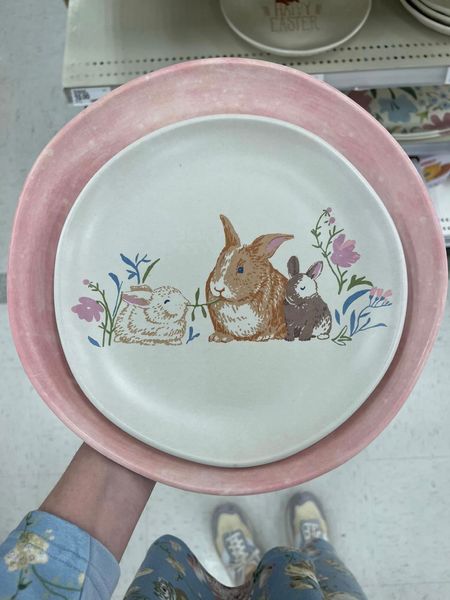 Target Finds! Easter plates!