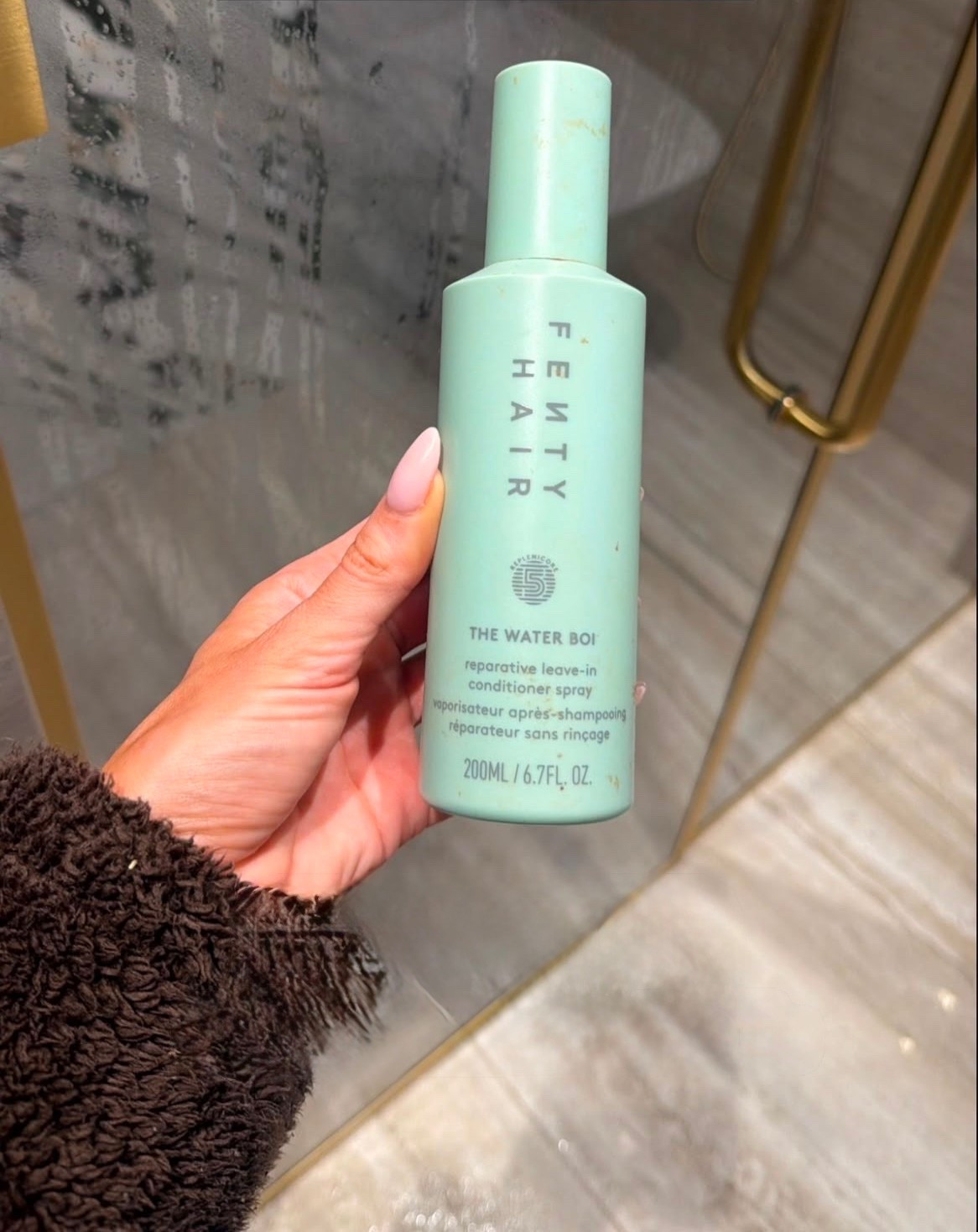 If you’ve been here a while you’ll know how I feel about this product 🤍🤍
This leave in conditioner I use most days especially for my slick backs it is amazing! Firstly the scent is INSANE…so much so they’ve now made the scent into a body spray and a body moisturiser because it’s that good. Secondly it’s just the best combination of hydration & hold! When you wash it out your hair feels so so soft it’s so hydrated! I have so much love for this product

#LTKuk #LTKeurope #LTKbeauty