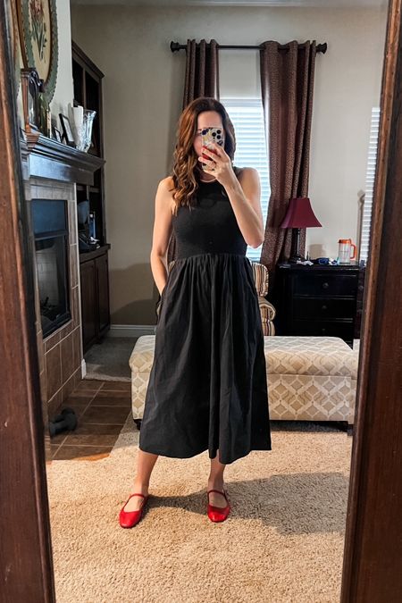 I sized up to a medium in this dress.  If you are C cup or below, I recommend true to size.  
Shoes true to size and very comfortable.  

#LTKstyletip #LTKshoecrush #LTKover40