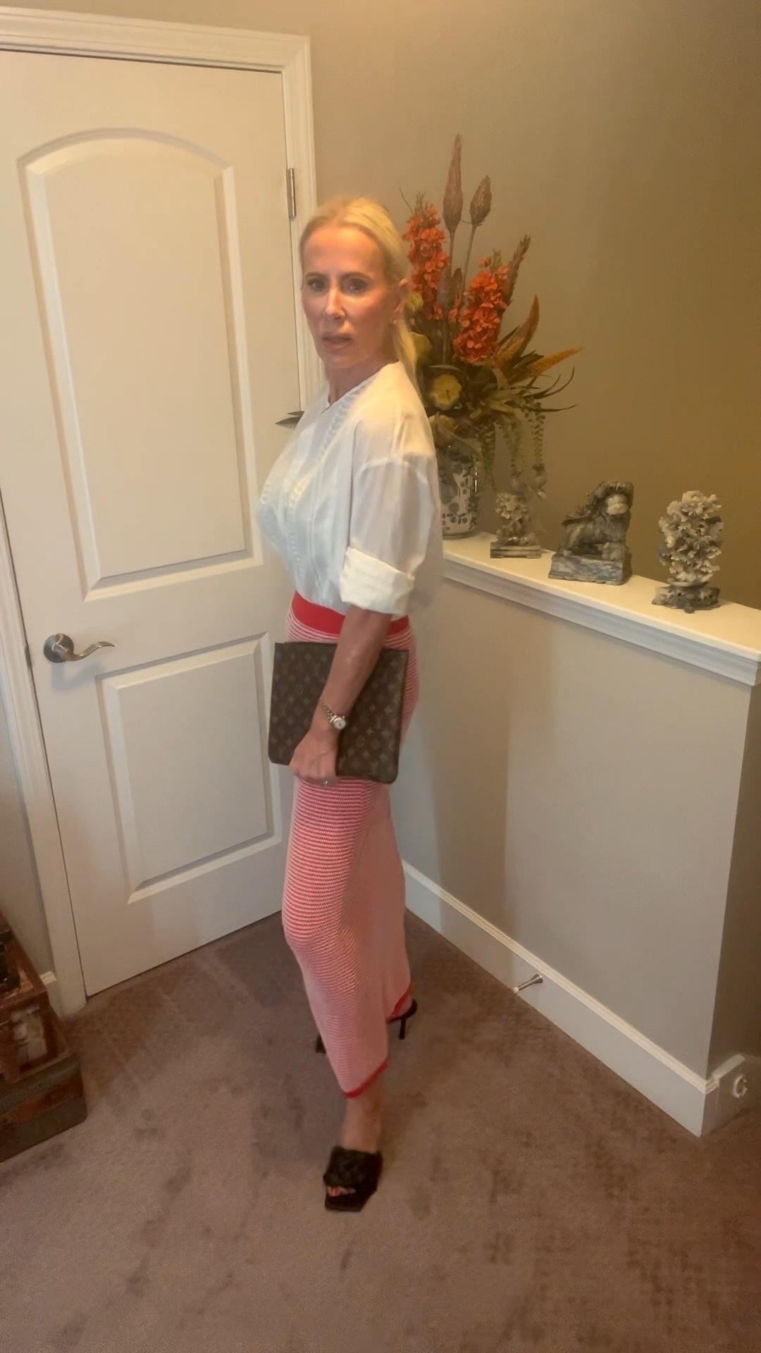 Many of these products are unavailable however I’ve posted similar options.