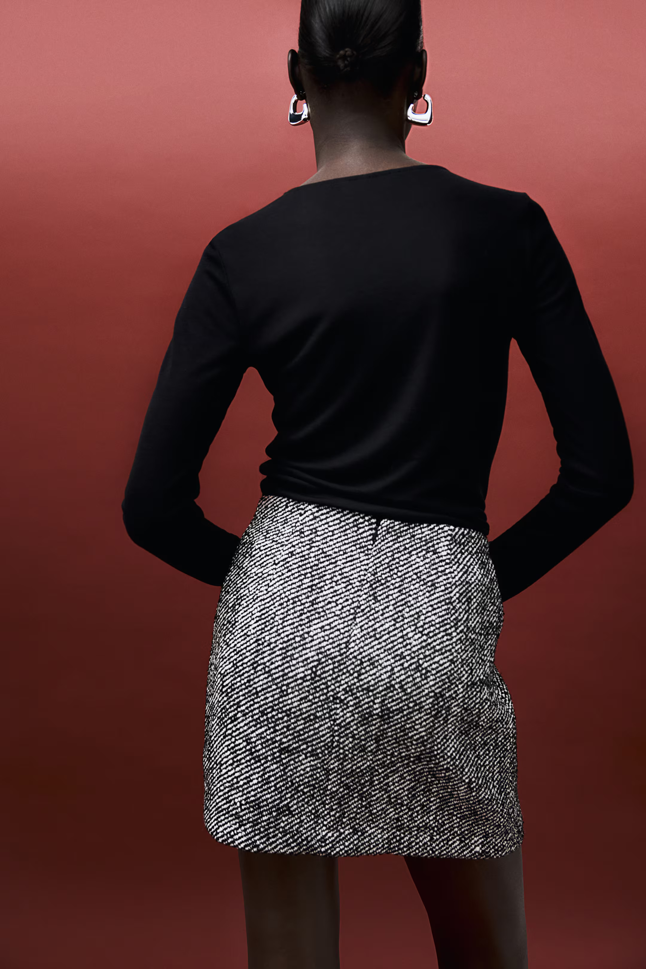 Mini skirt | H&M (UK, MY, IN, SG, PH, TW, HK)