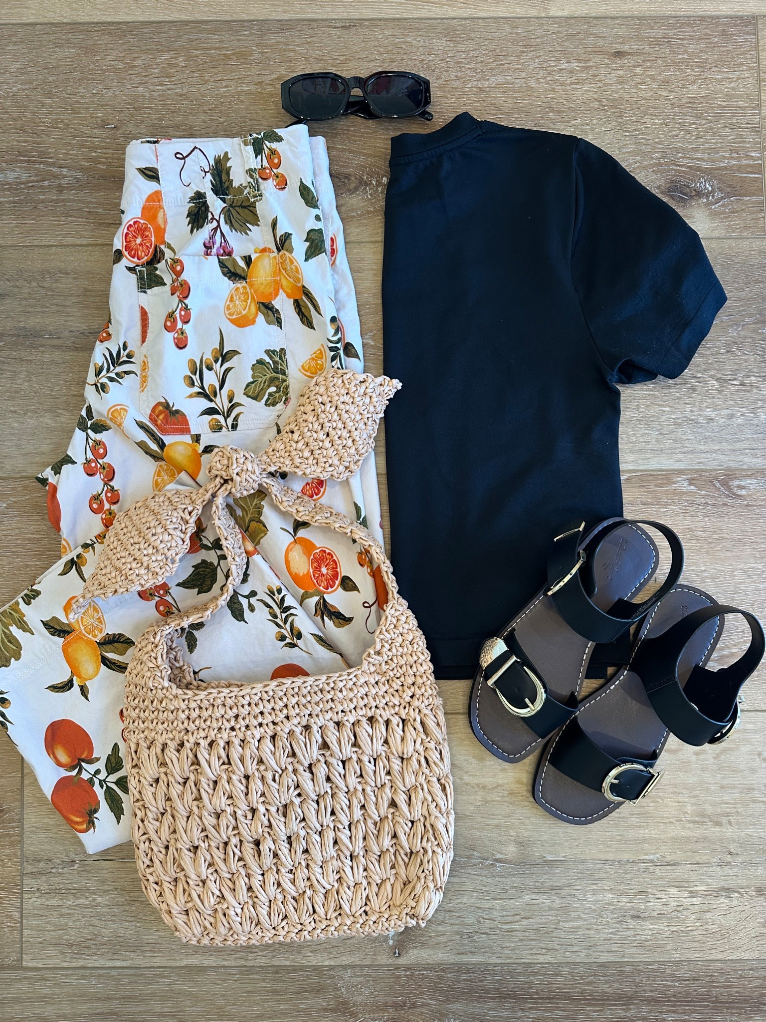 Fun print pants for a casual brunchh

#LTKFindsUnder100 #LTKTravel