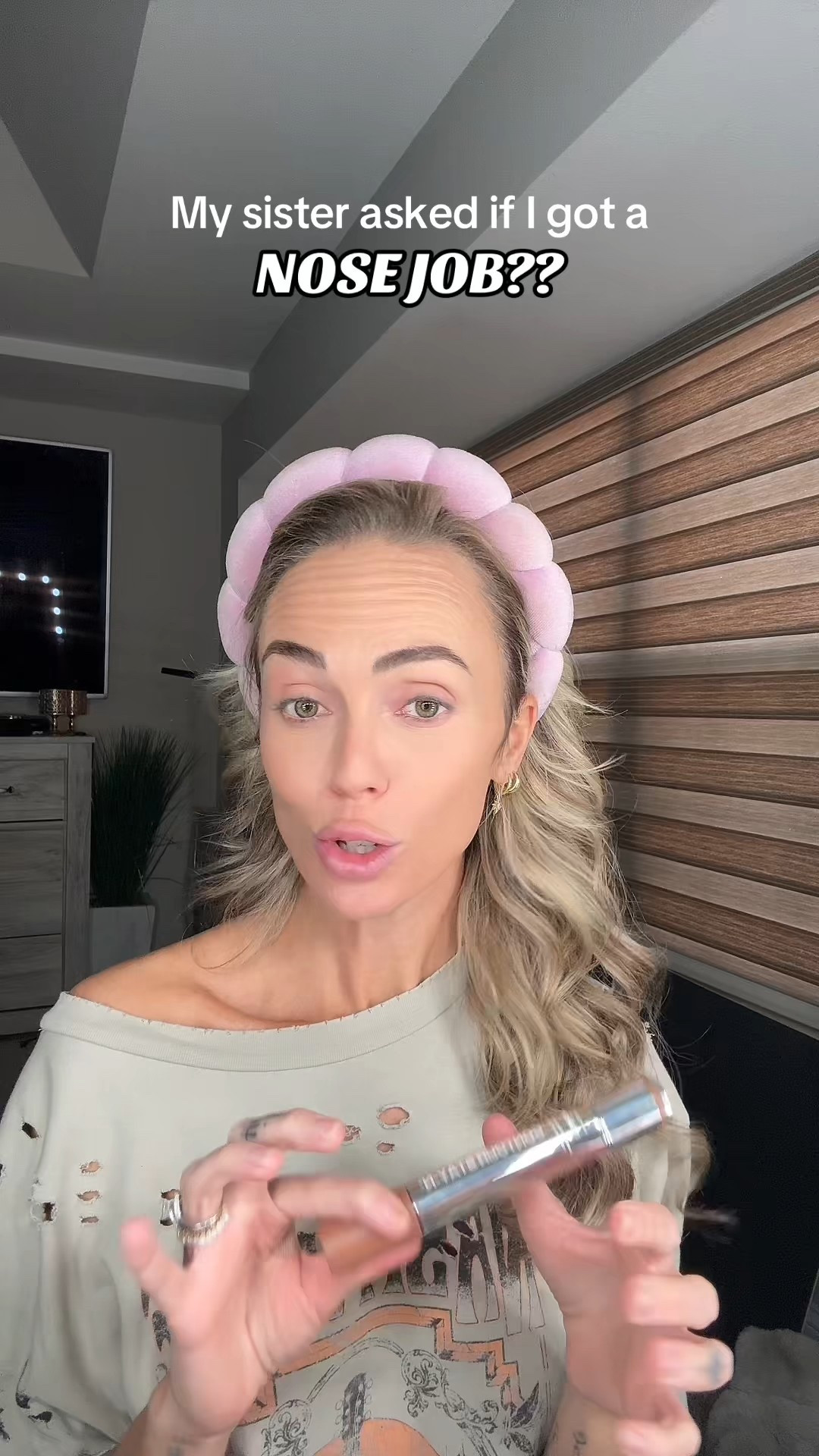 Imma take it as a win that she had to ask😂 this little stick is the EASIEST hack to contouring. Love love love! 

#LTKootd #LTKgrwm #LTKmomlife