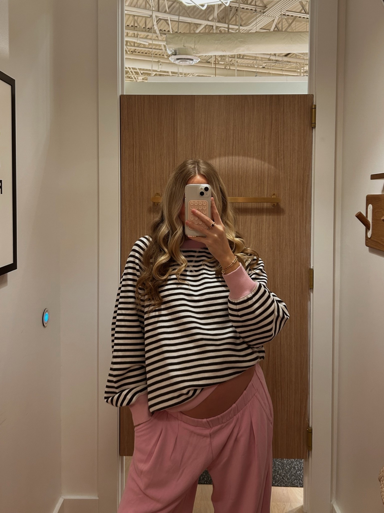 wearing a small in the boyfriend sweatshirt & a small regular in the aerie street trouser

#LTKBump #LTKootd