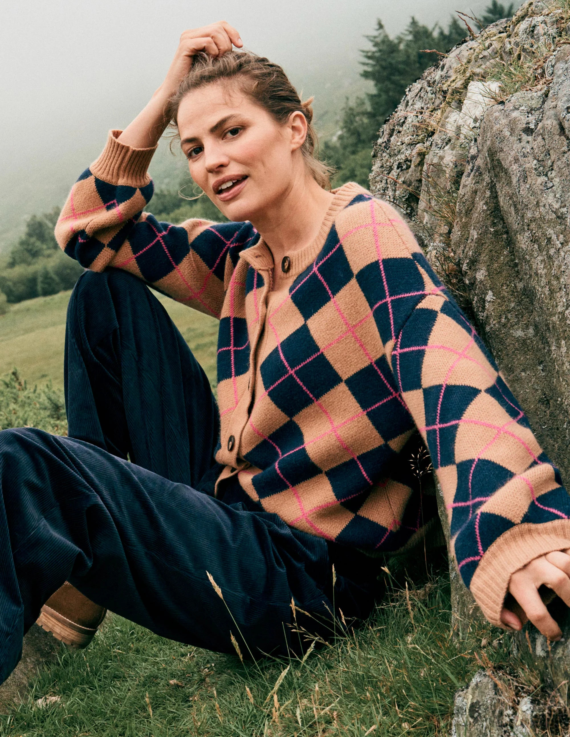 Abi Jacquard Cardigan-Camel, Navy Argyle | Boden UK