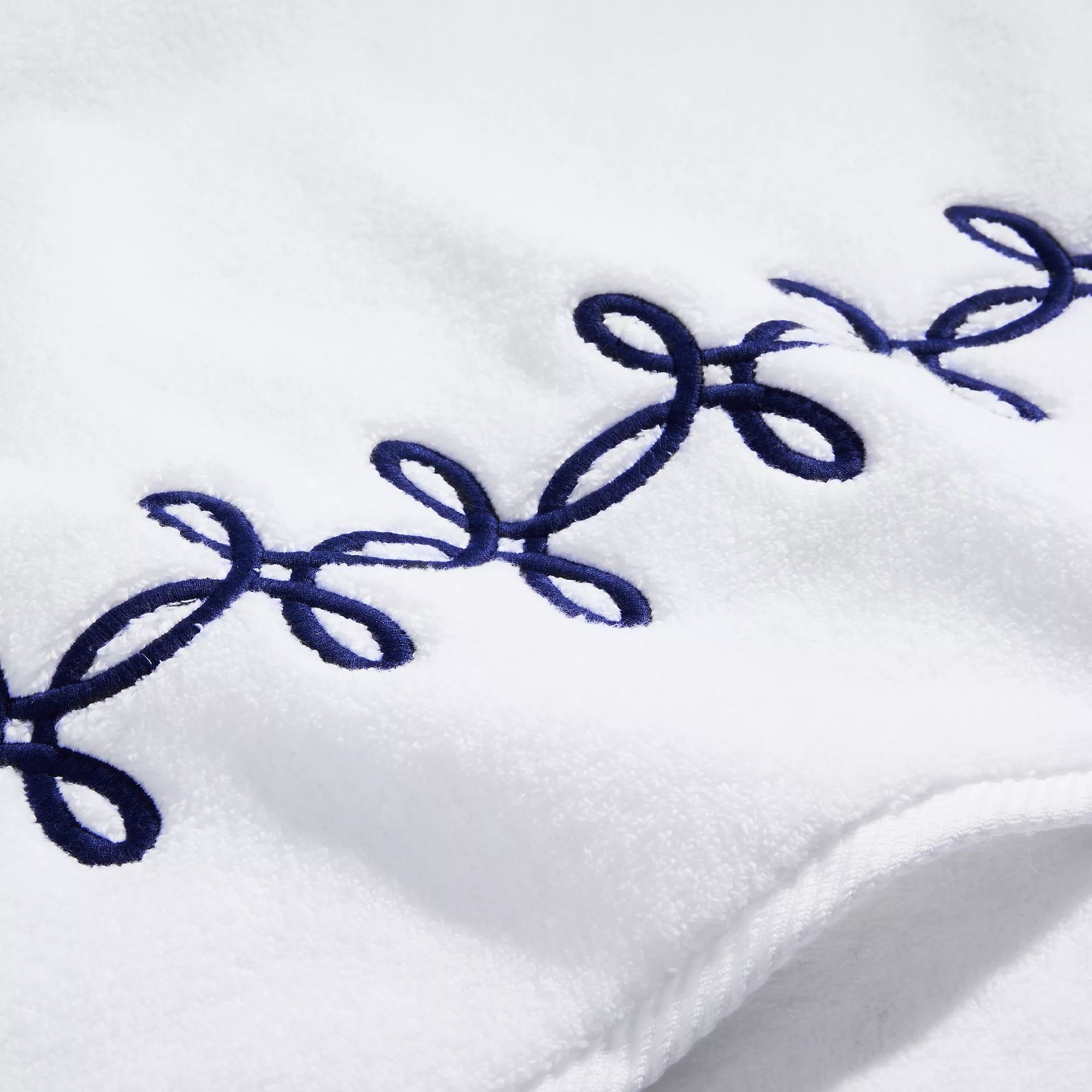 Gordian Knot Milagro Towels - 100% Exclusive | Bloomingdale's (US)