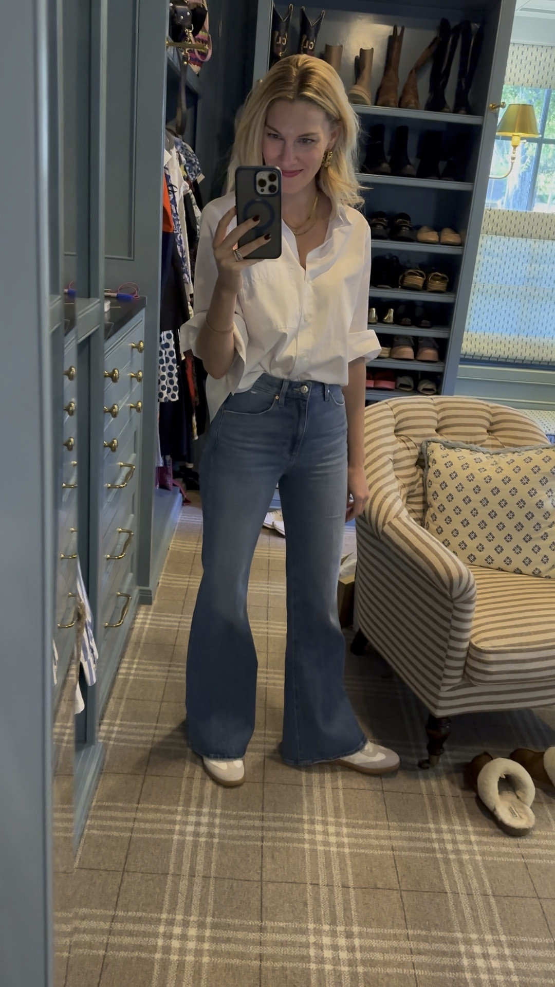 #CStyleOutfitInspo
For sizing reference-
Shirt- xxs
Denim- If you’re in between sizes, size down. I’m 5’ 8”, and I’m wearing the 32” inseam. 
Sneakers- My normal size fits great, so tts. 


#LTKOver40 #LTKFindsUnder100