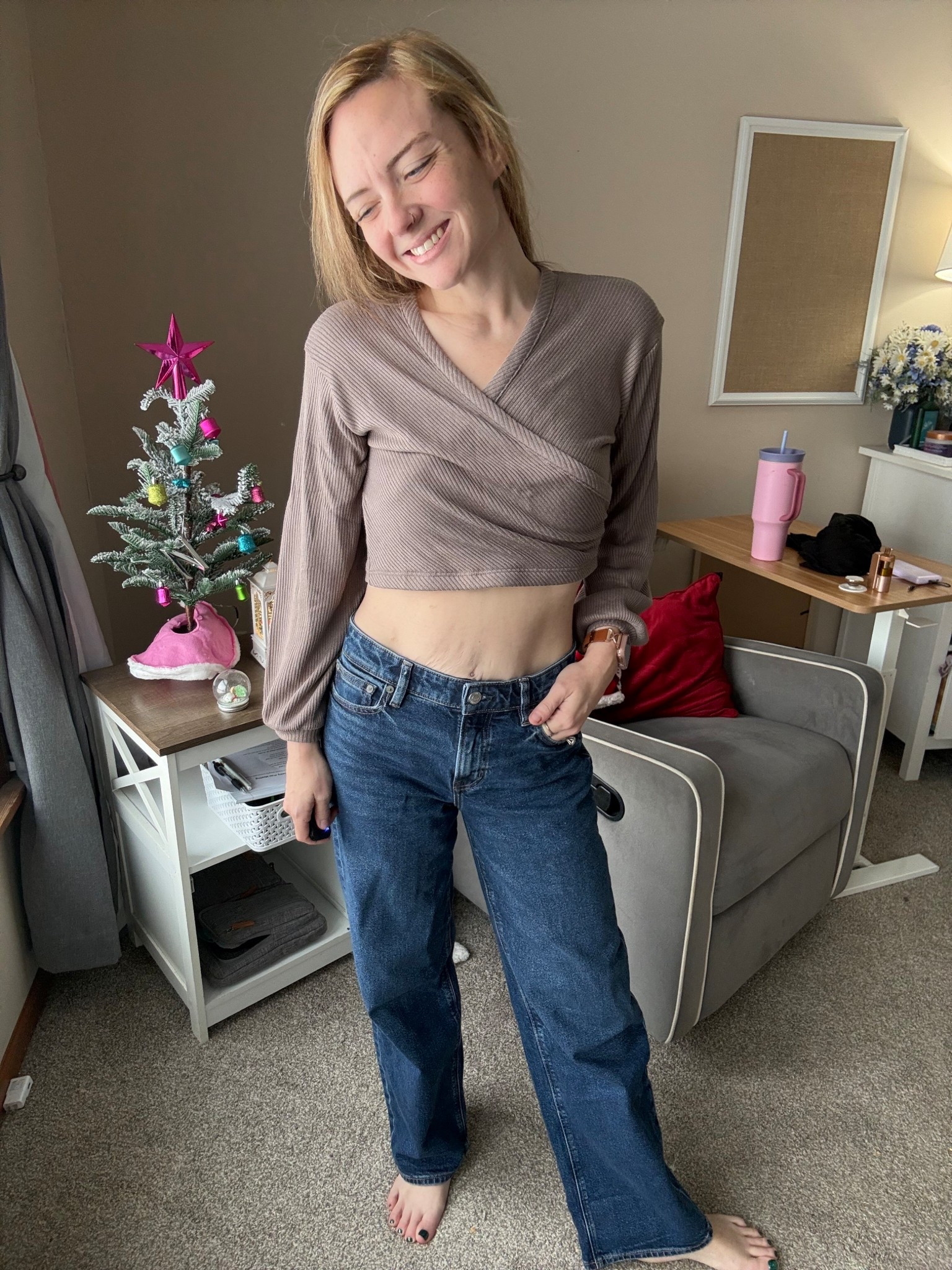 Ribbed wrap crop top with a soft stretchy fit that sits just right without riding up. Long sleeve cropped top that works for everyday wear, casual outfits, and layering in cooler weather. American Eagle High waisted stovepipe leg jeans with a relaxed straight fit that are comfortable, flattering, and easy to style with sneakers, flats, or boots.

#LTKmomlife #LTKdayinmylife #LTKootd