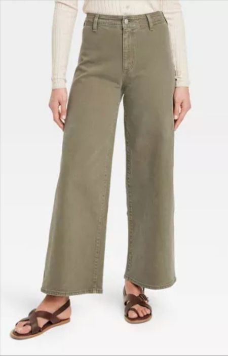 Olive green wide leg high rise jeans from target 

#LTKFindsUnder50 #LTKStyleTip #LTKWorkwear